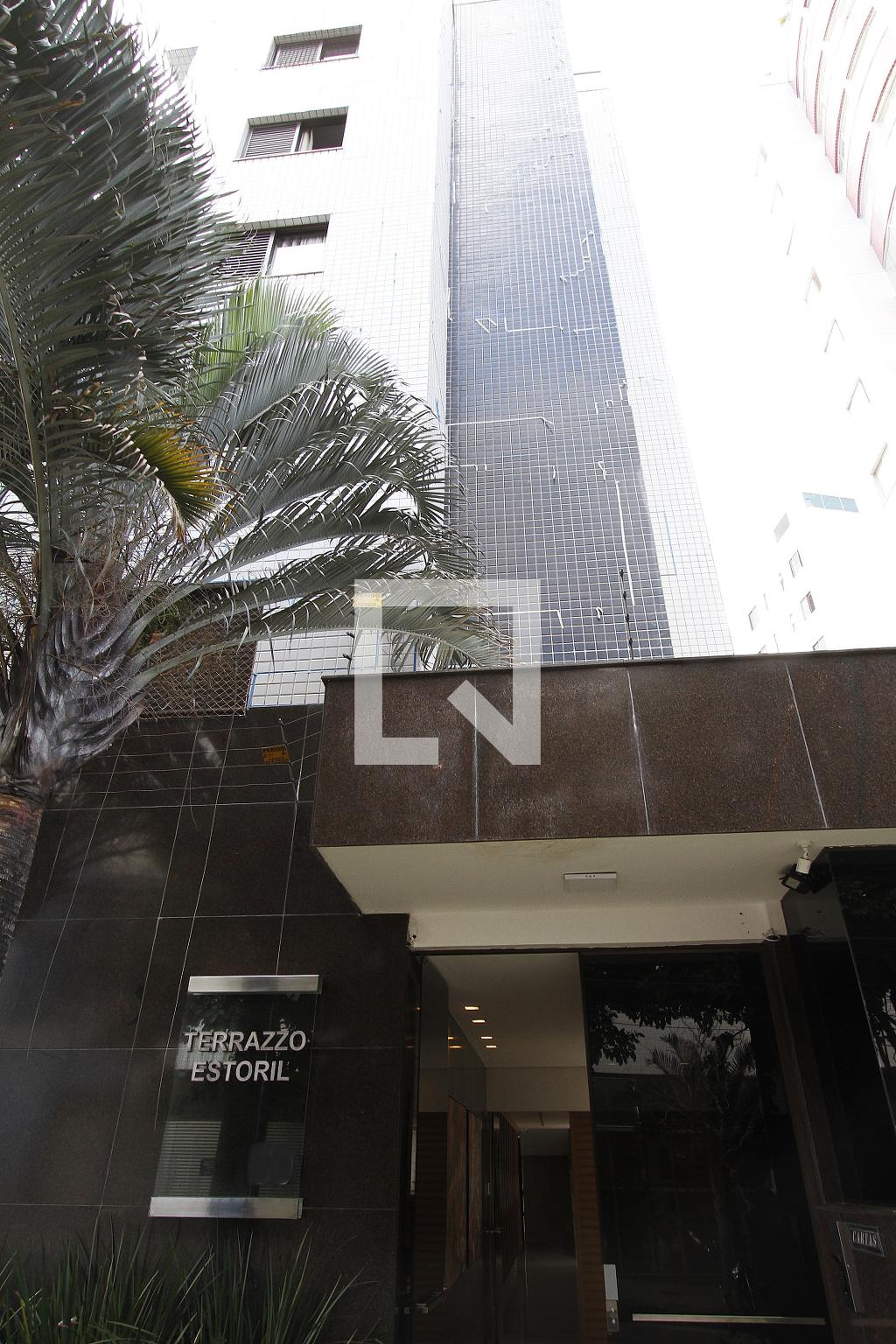 Fachada do Prédio Condomínio em Rua Engenheiro Alberto Pontes, 50