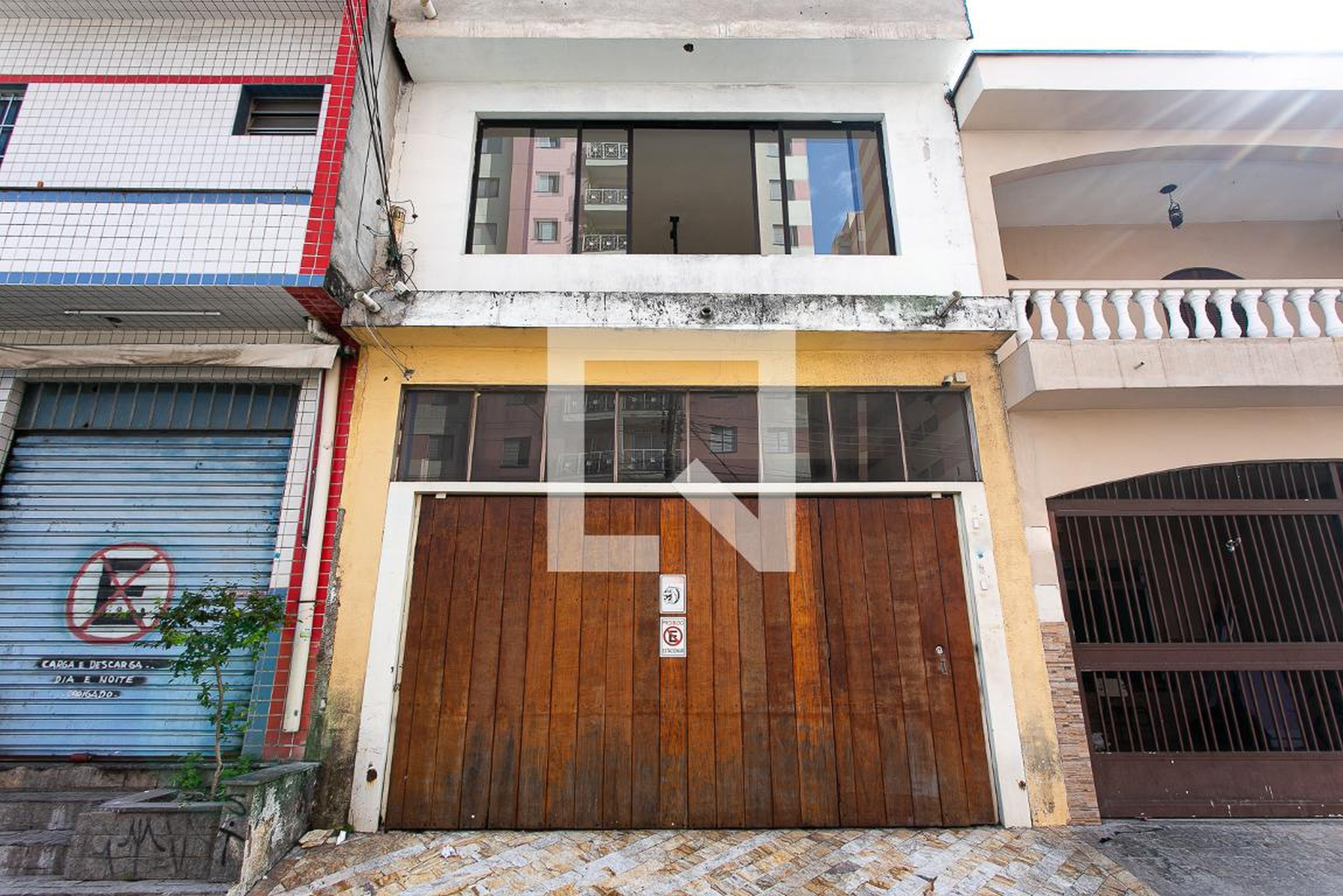 Fachada Condomínio em Rua Francisco Machado de Campos, 120