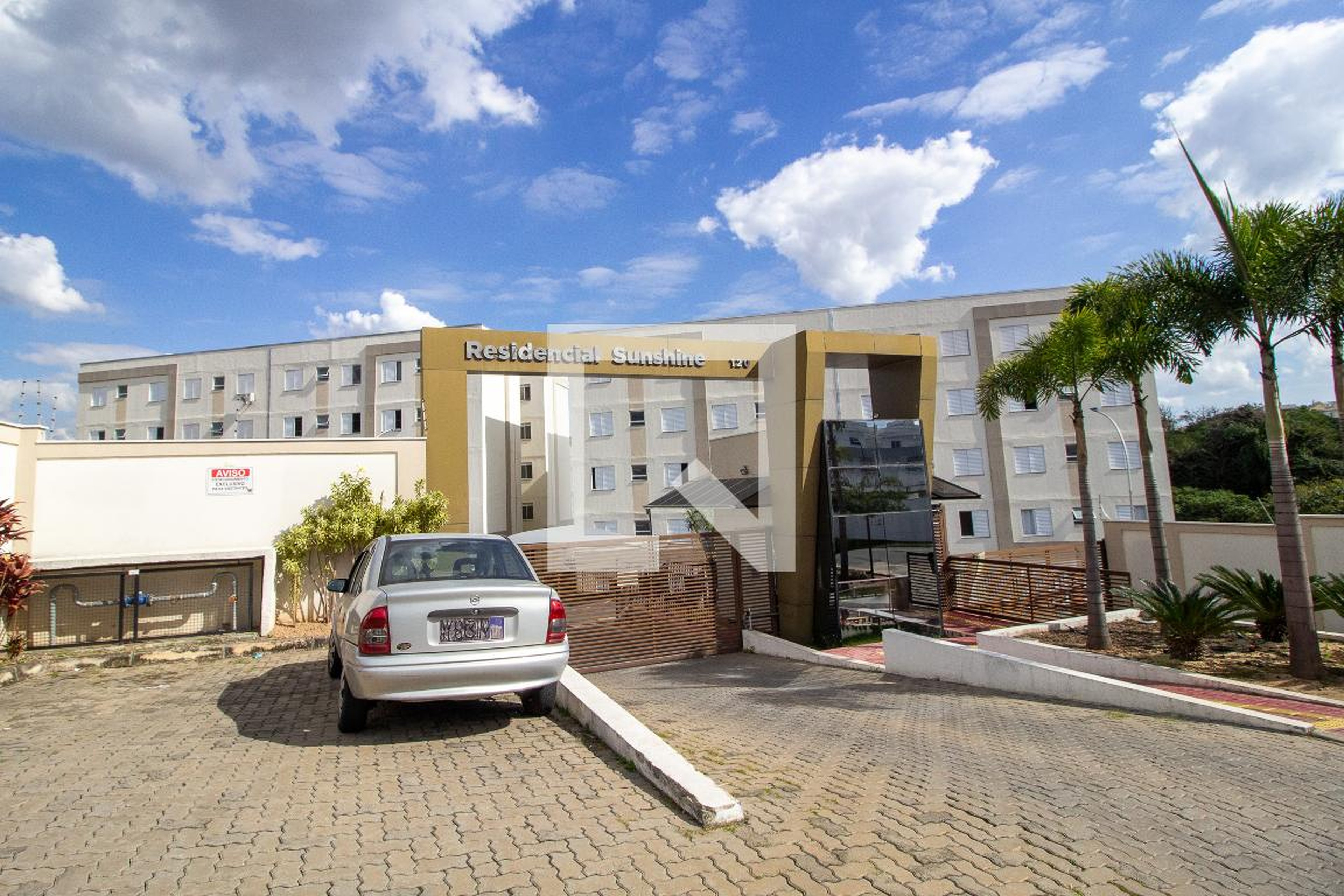 Fachada Residencial Sunshine