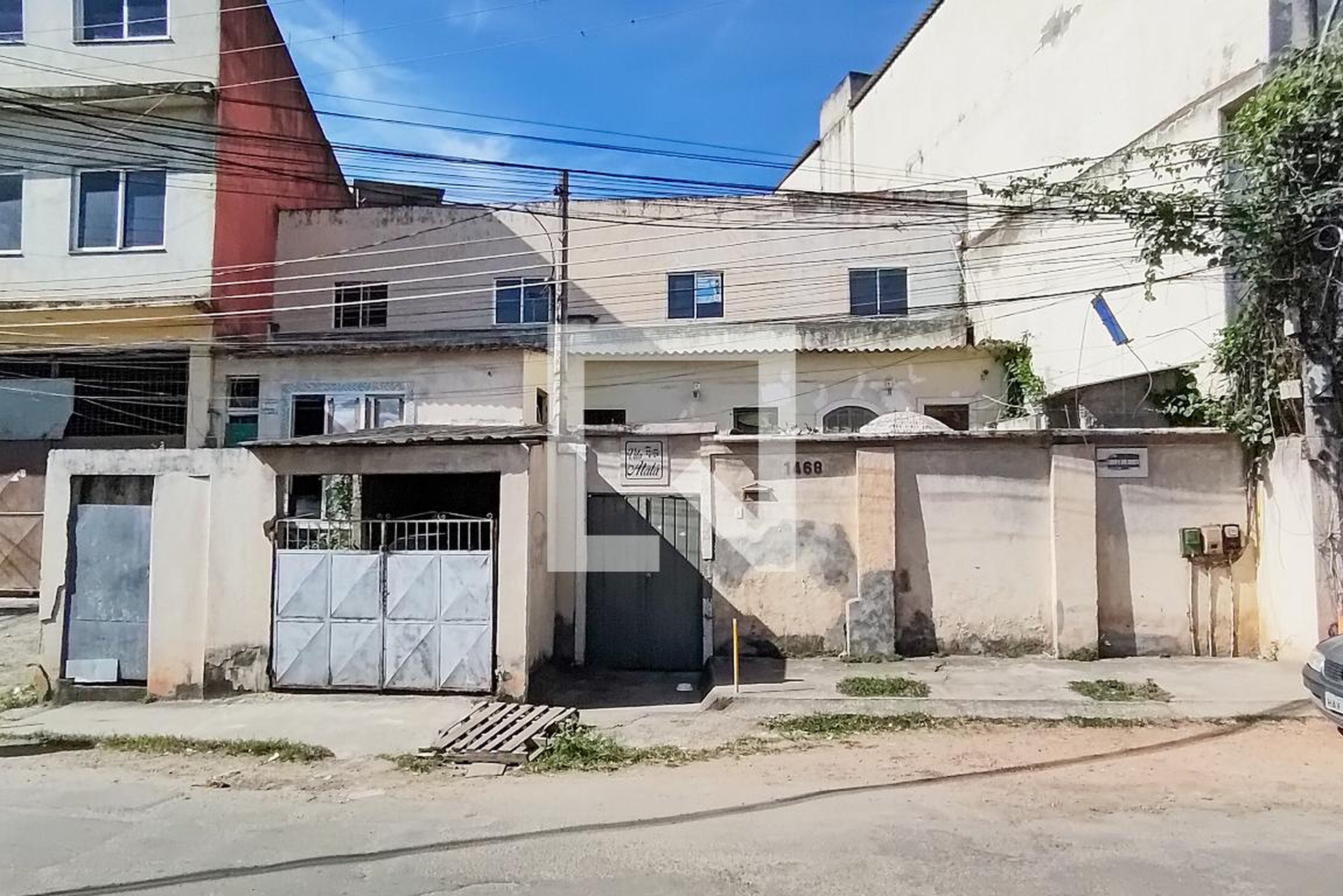 Fachada Condomínio em Estrada Campo da Areia, 458