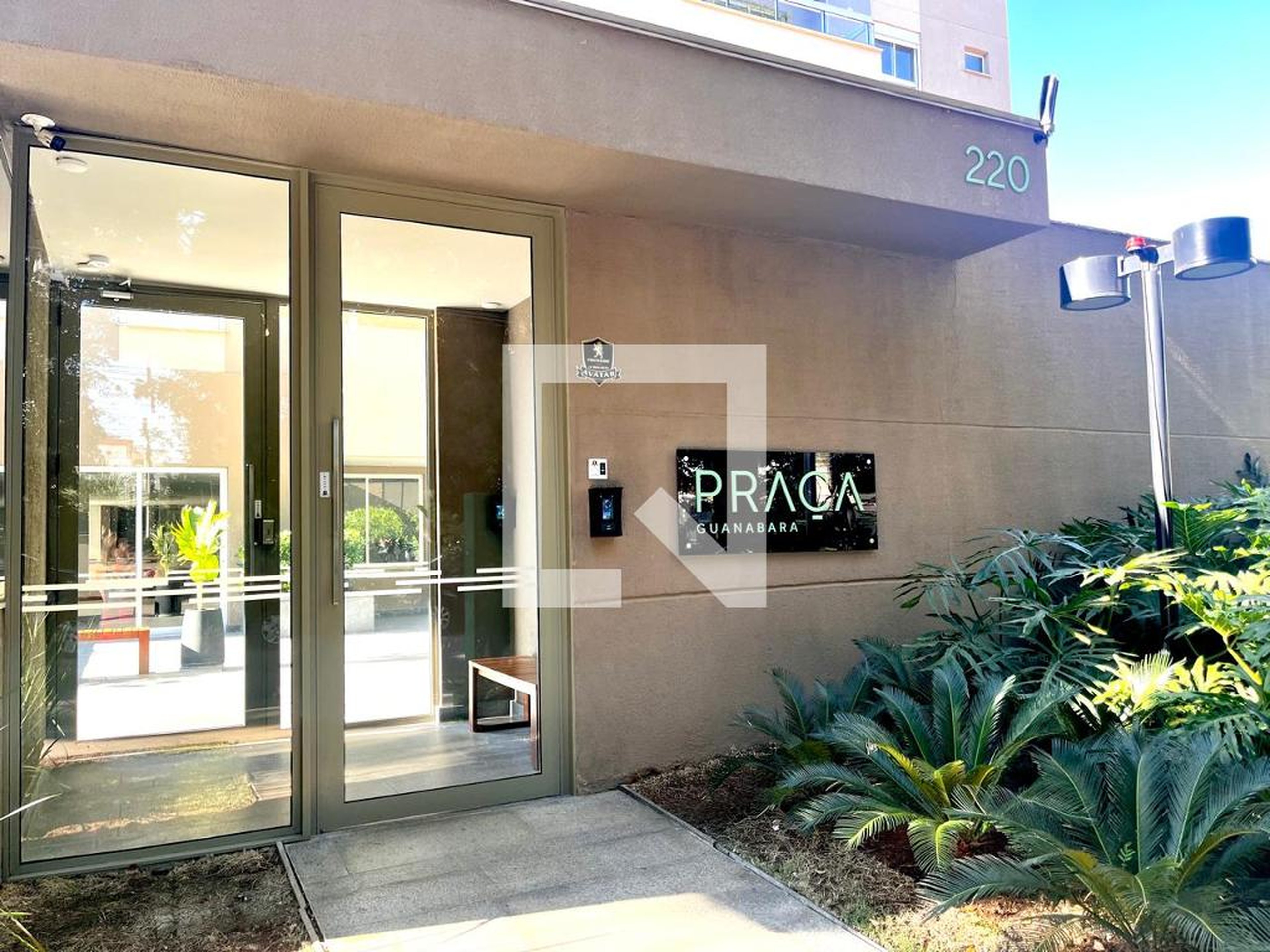 Fachada Condomínio Praça Guanabara
