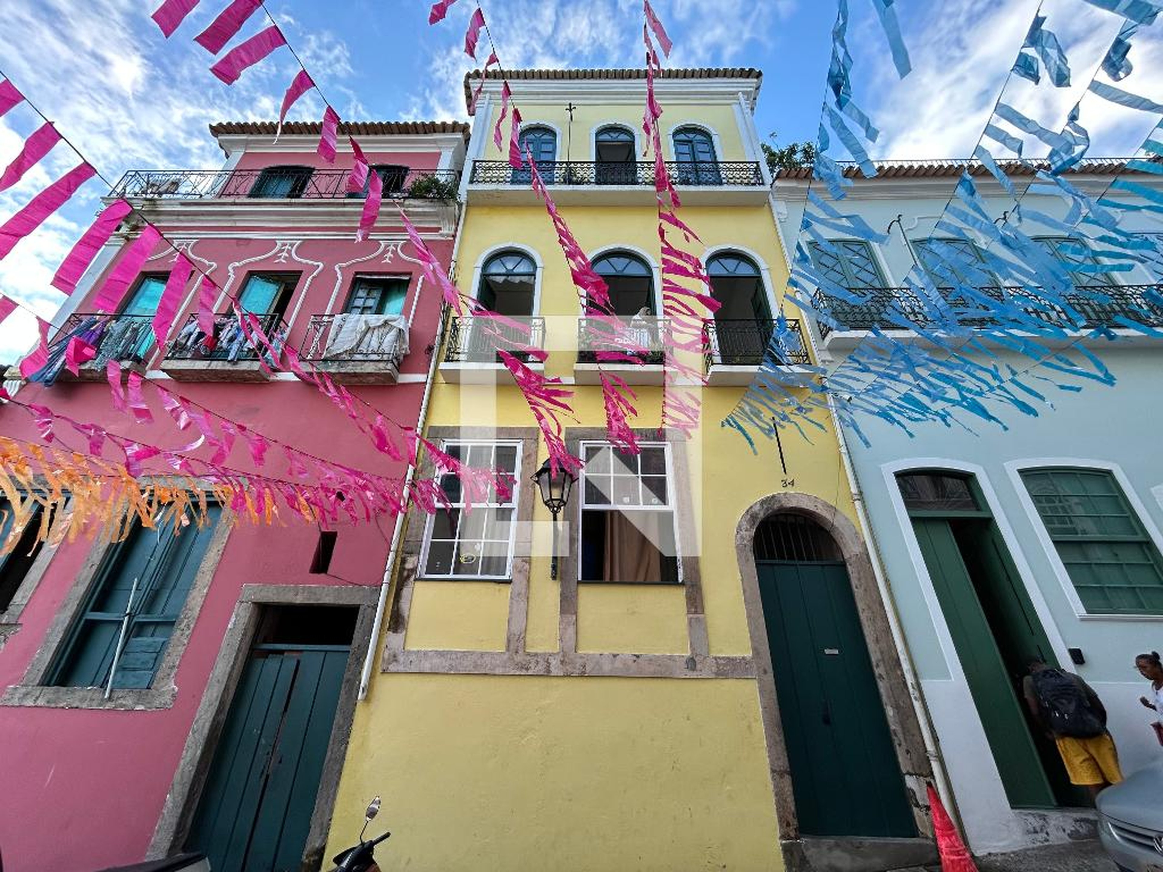 Fachada Condomínio em Rua do Passo, 24