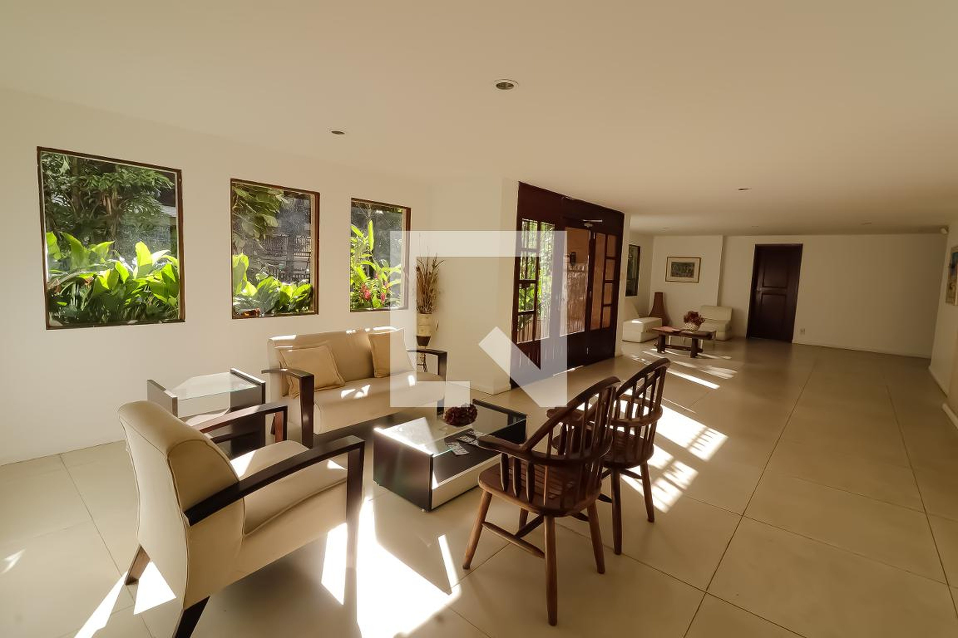 Área comum - Sir Joseph Wellinkson