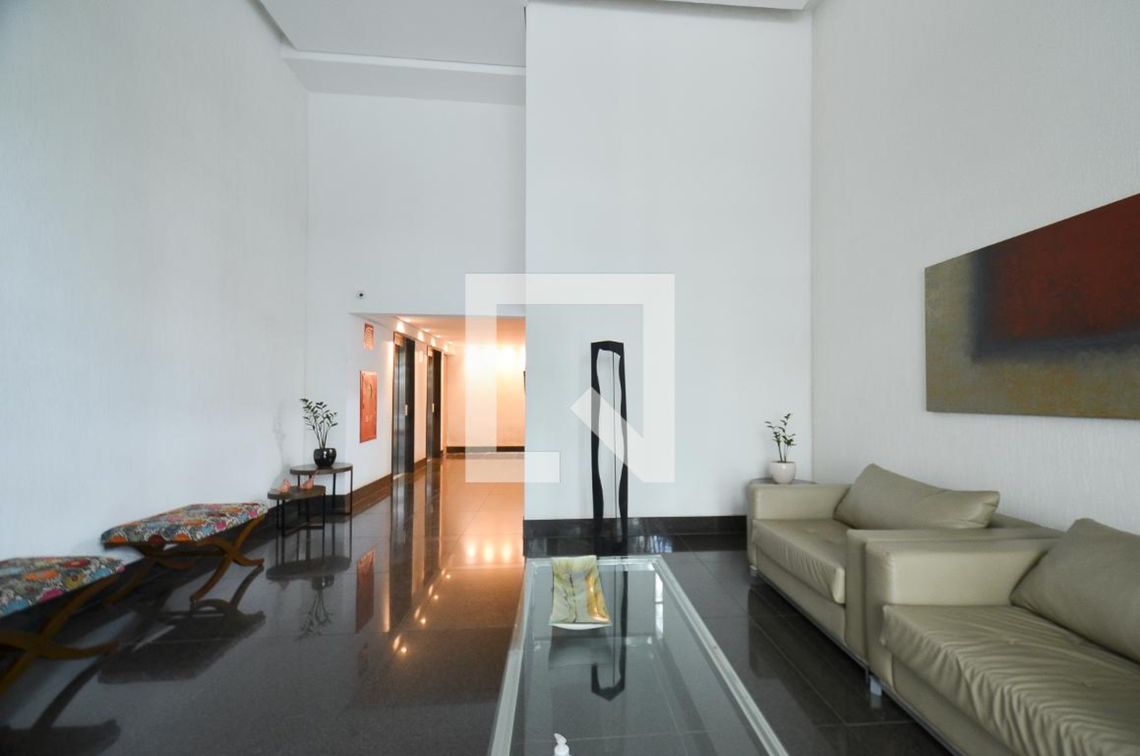 Hall de entrada - Edifício Emiliano