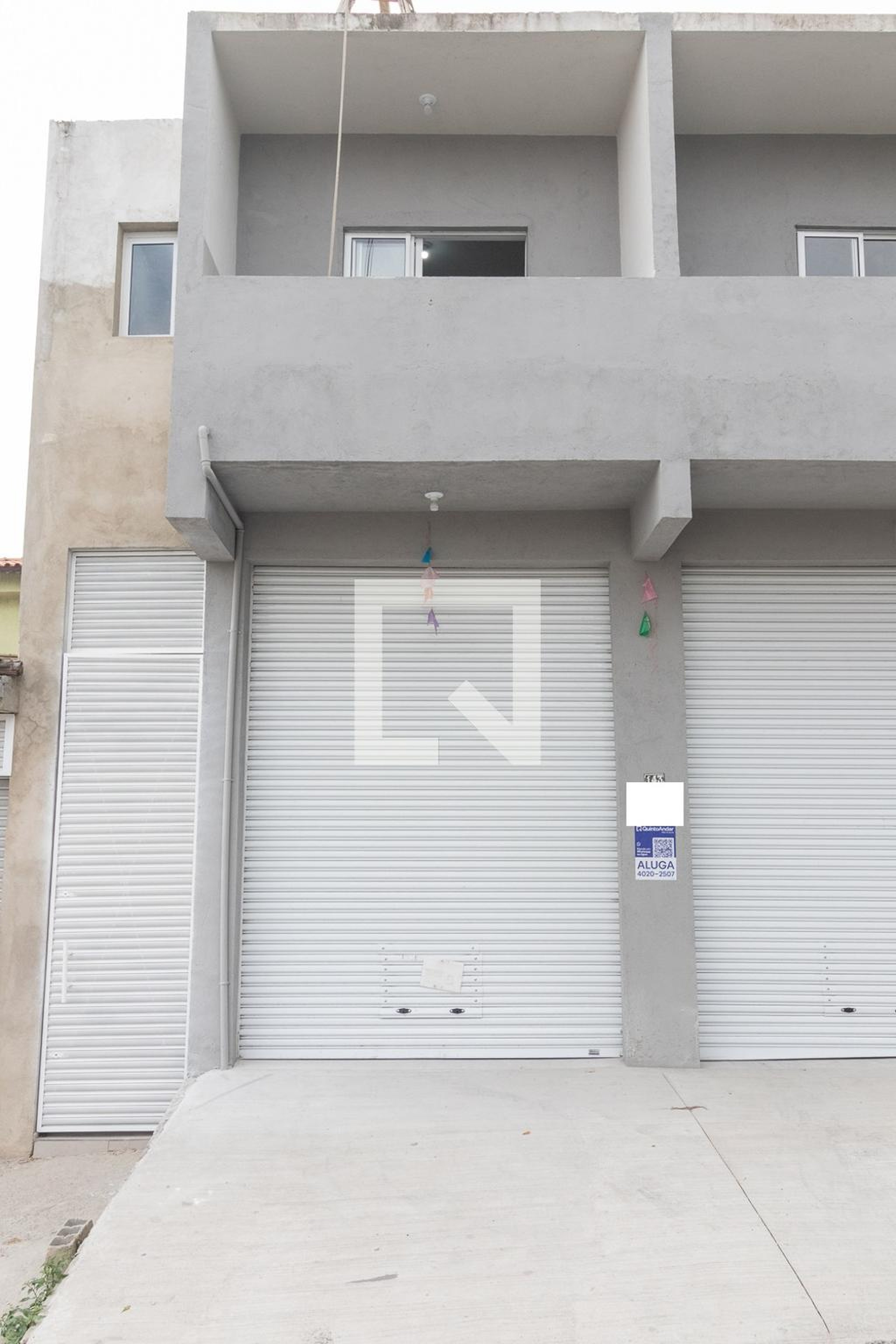 Fachada Condomínio em Rua Humberto Marques, 143