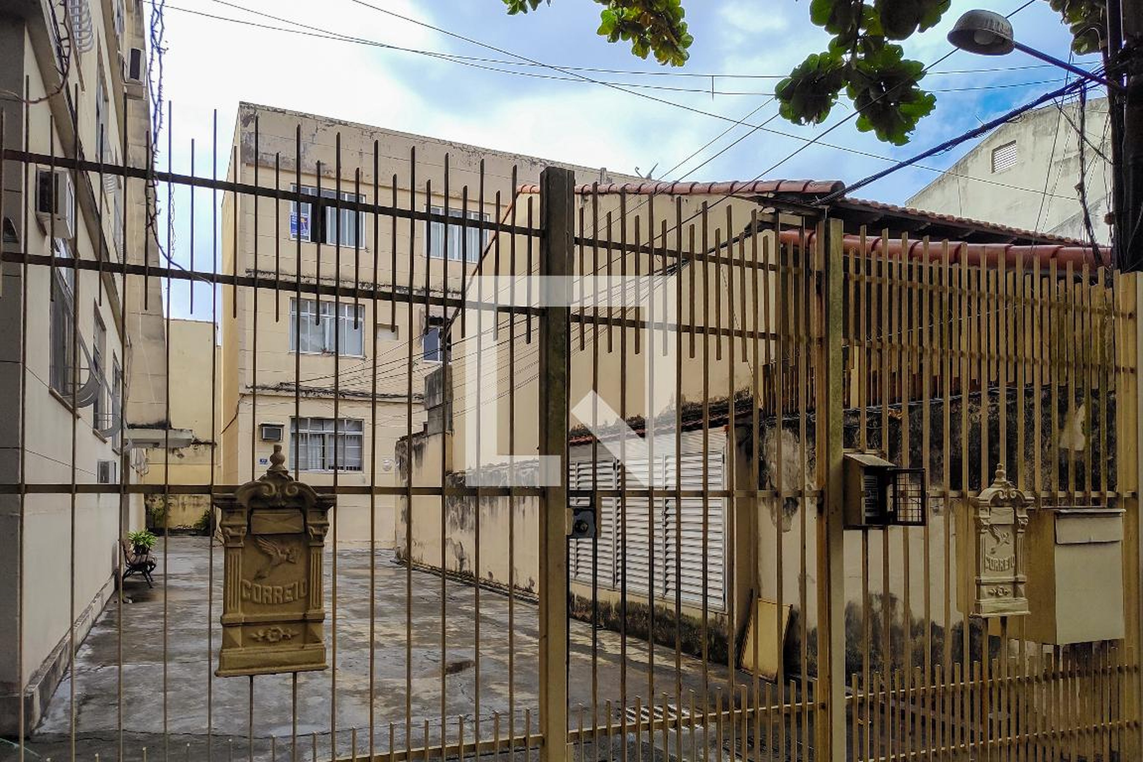 Fachada do condomínio Condomínio Pedro II