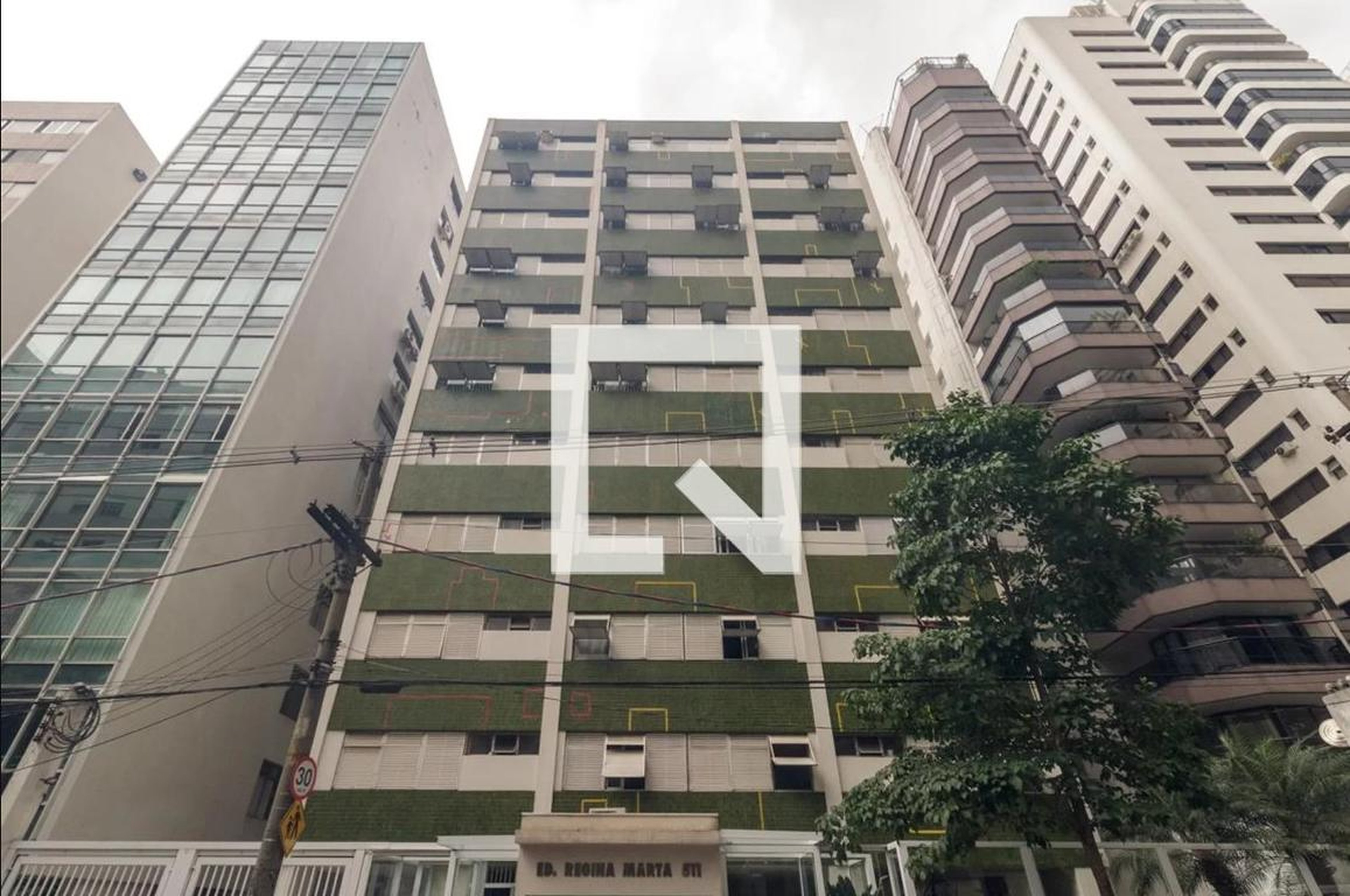 Fachada Condomínio Regina Marta