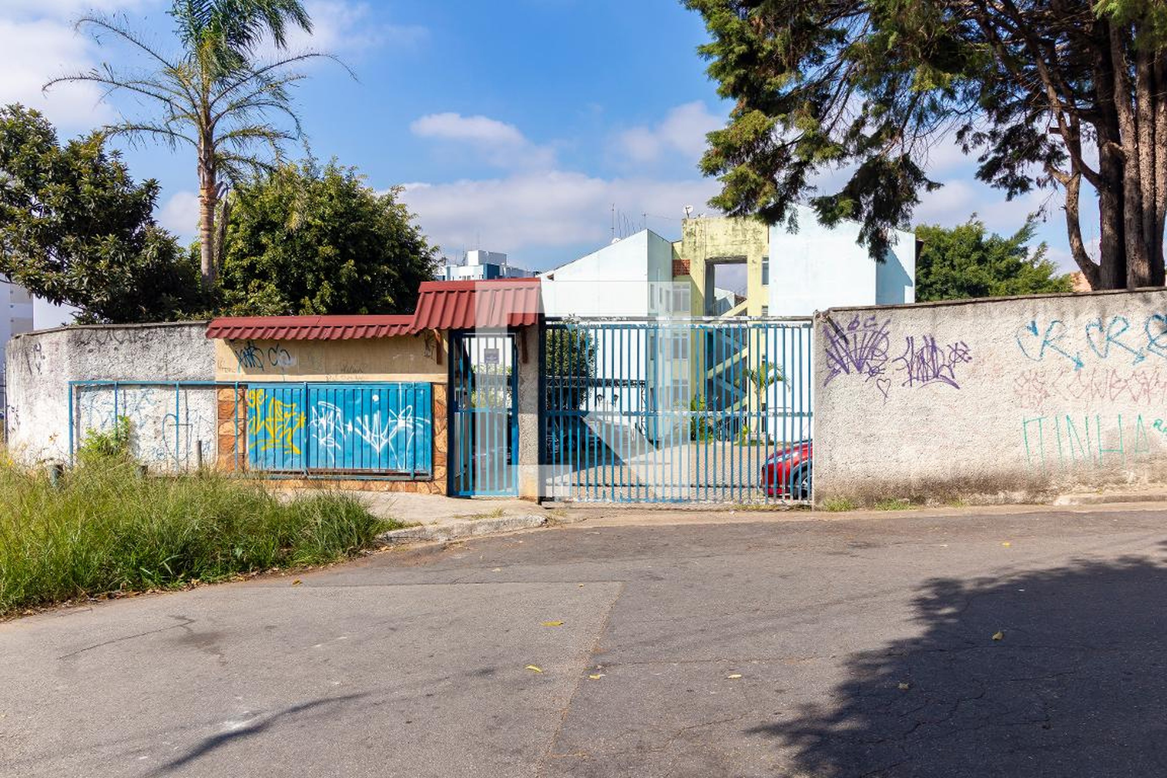 Fachada Condomínio em Estrada Itaquera Guaianazes, 218