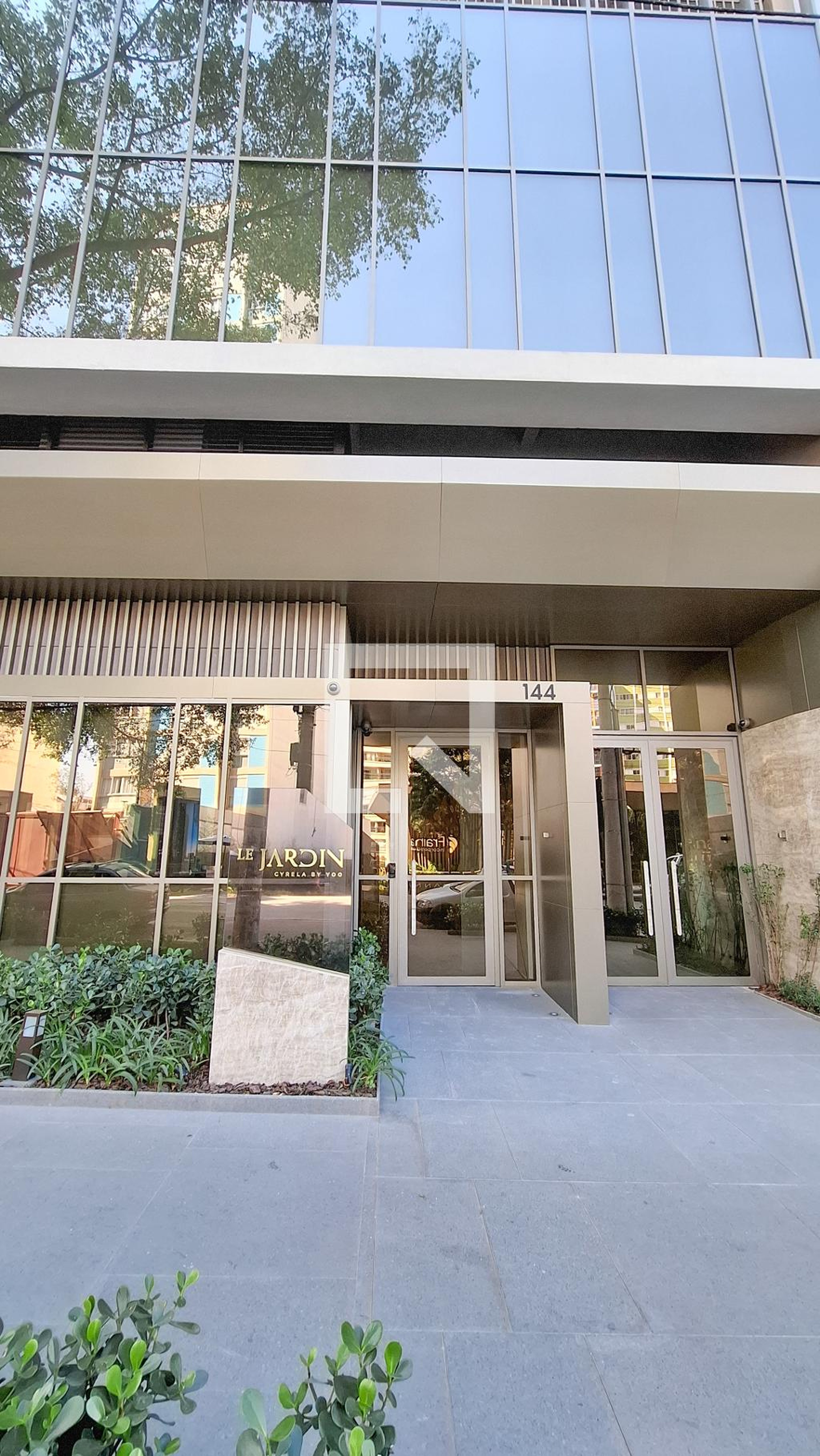 Fachada do Prédio Condomínio Con Le Jardim