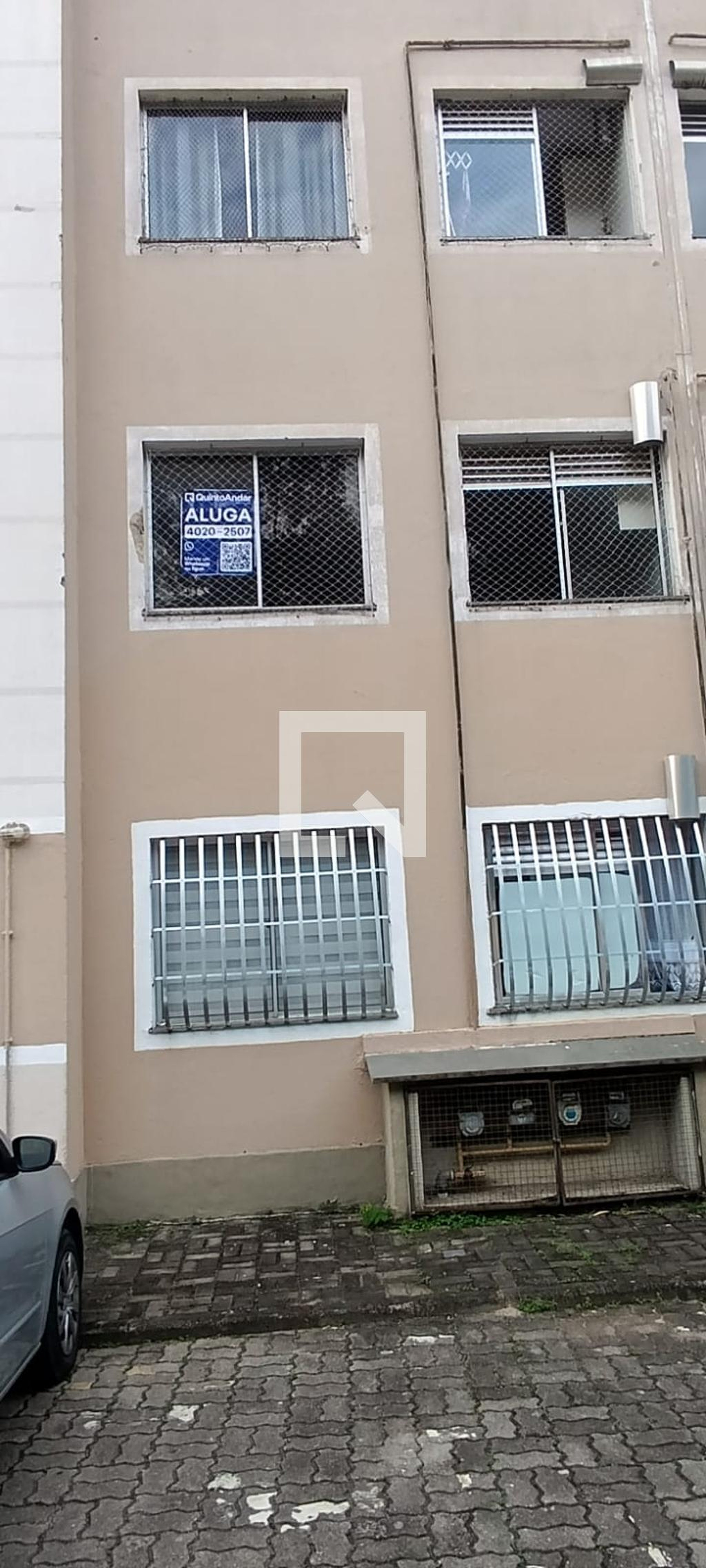 Fachada Condomínio em Rua Gonçalves Gato, 209