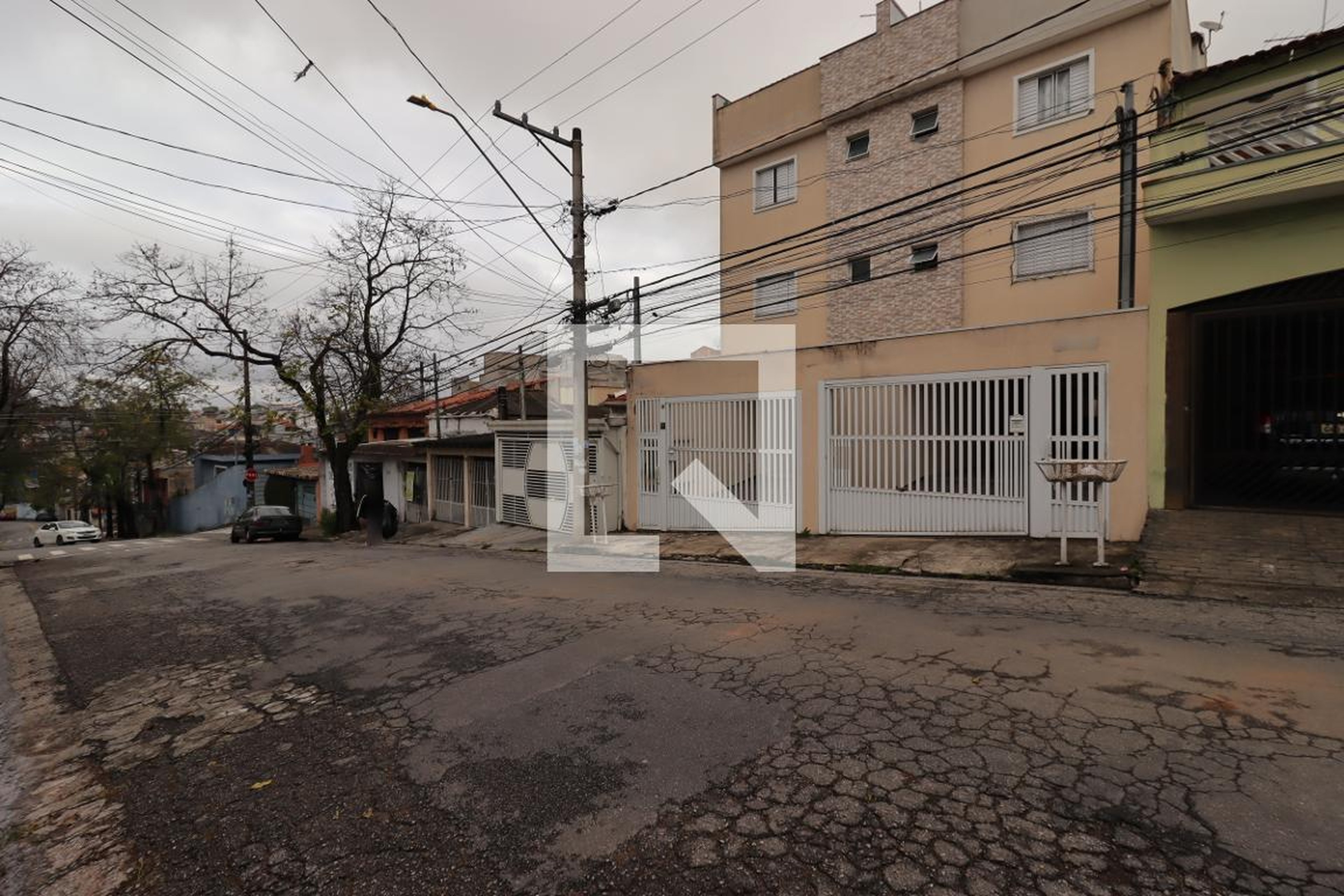 Fachada Condomínio em Rua Cádiz, 202