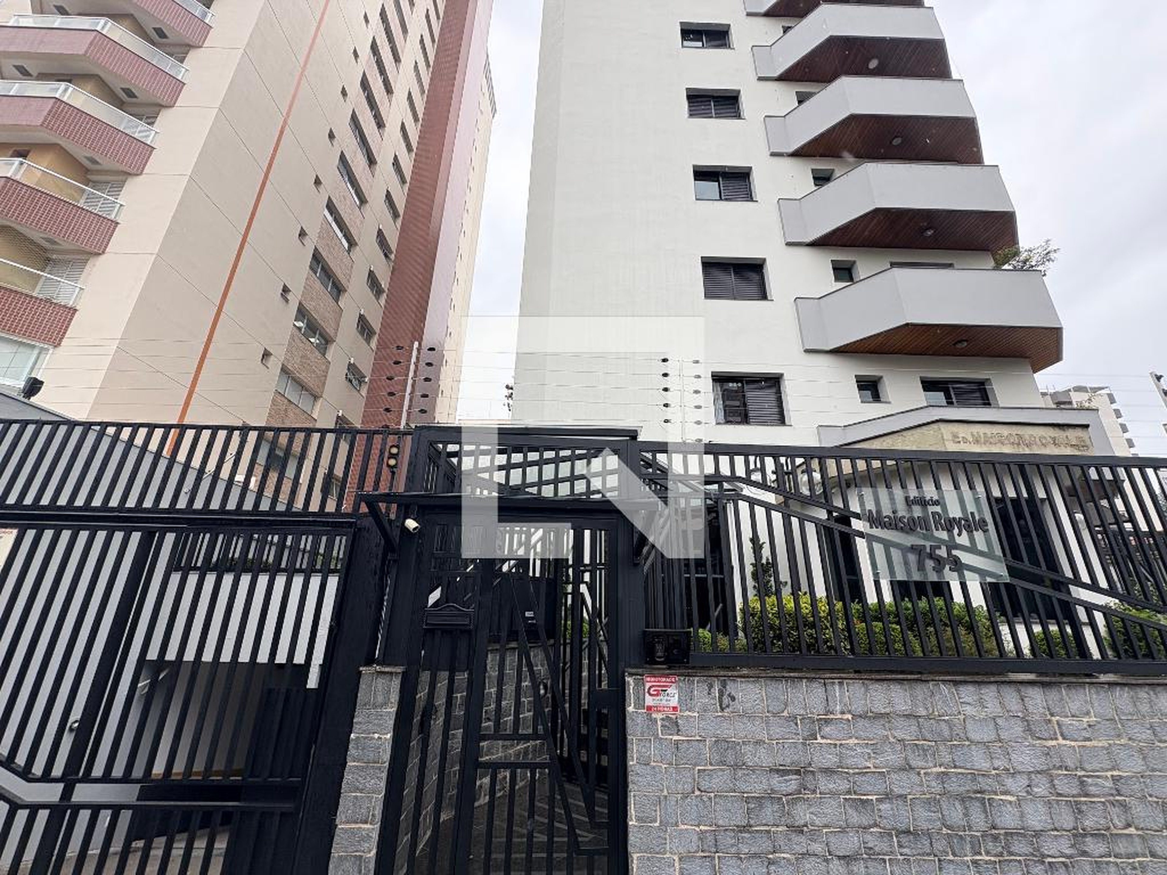 Fachada Condomínio Maison Royale