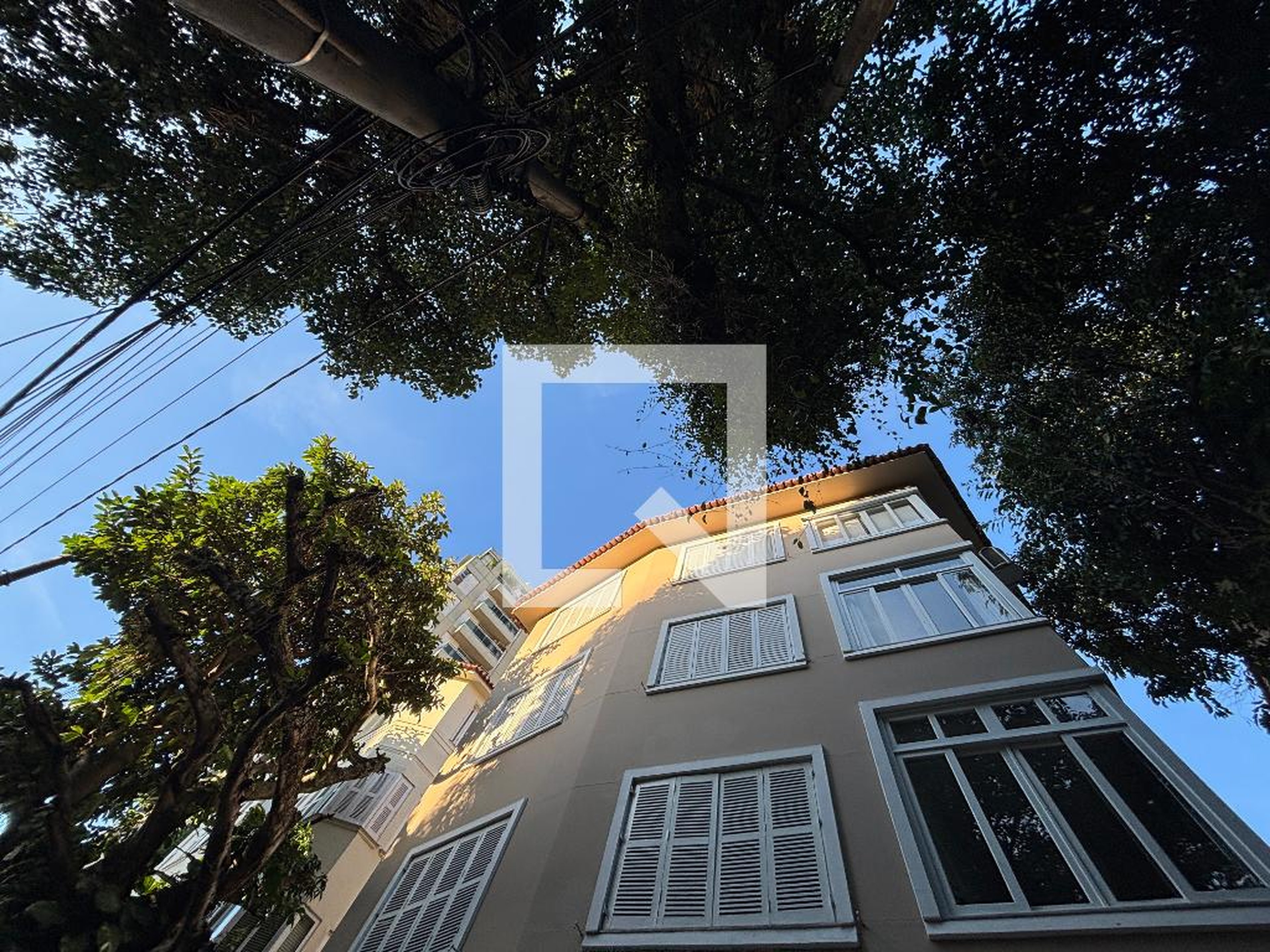 Fachada Edifício Vania