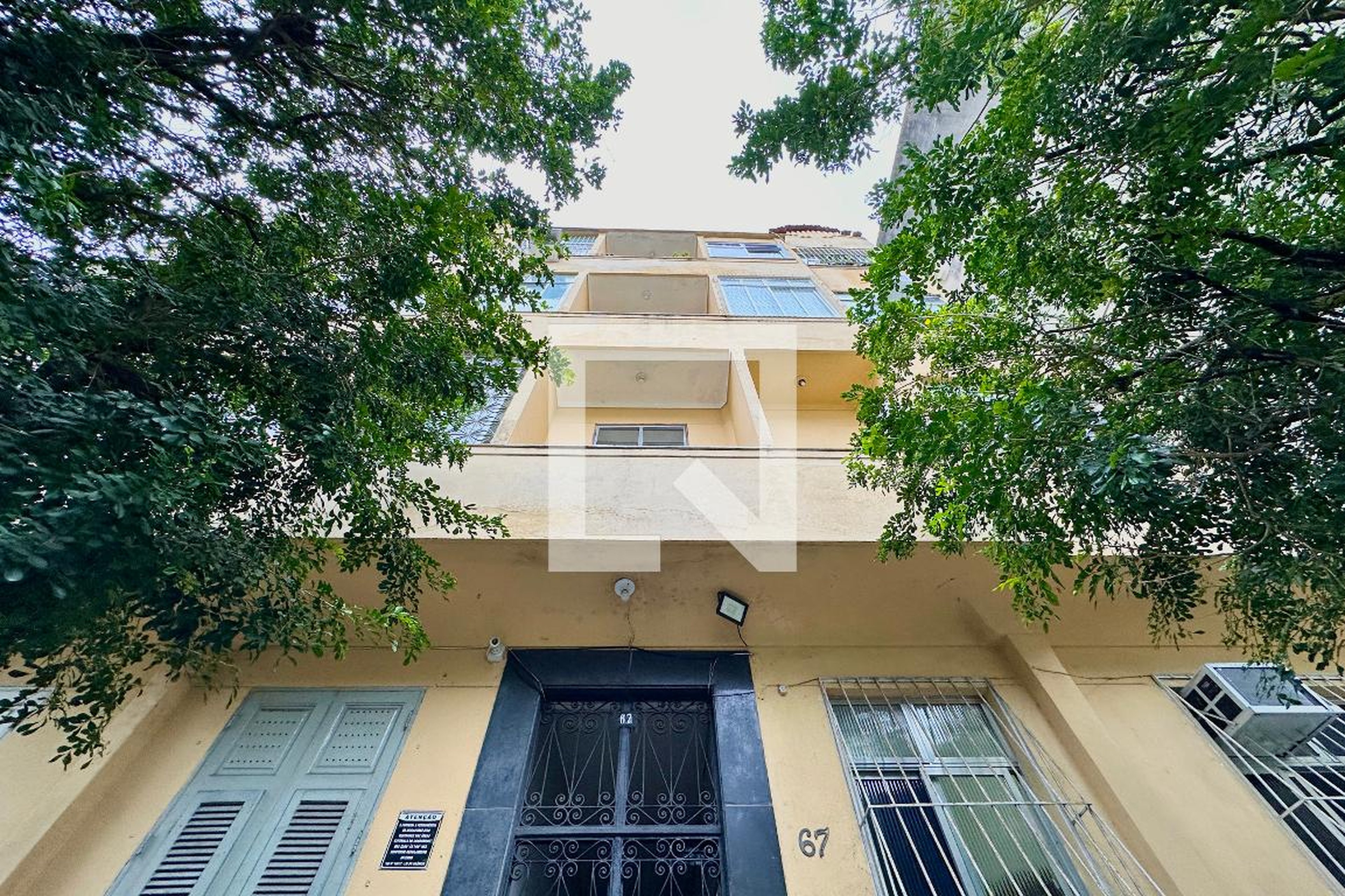 Fachada Condomínio Tavares Bastos