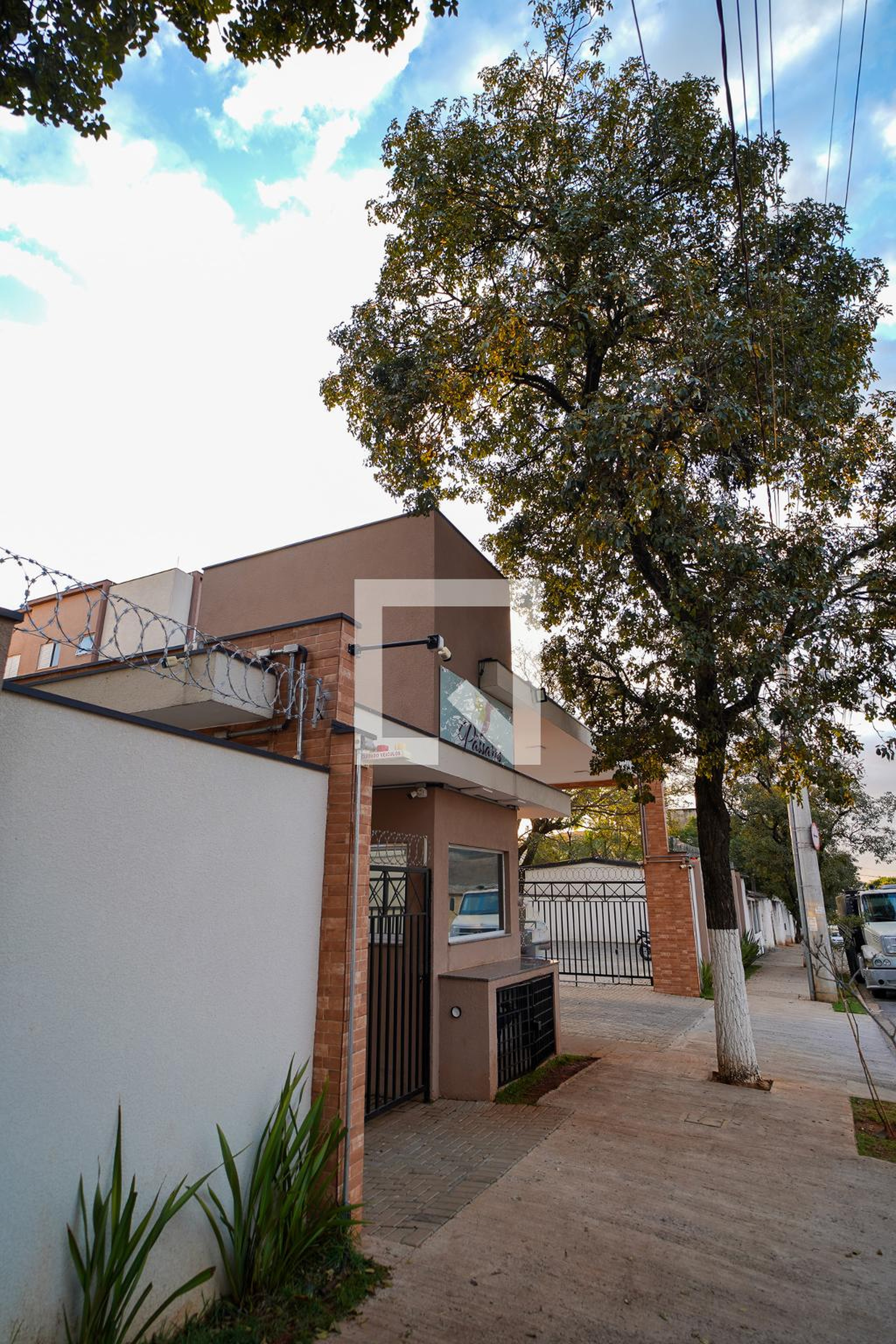 Fachada Condomínio Morada dos Pássaros
