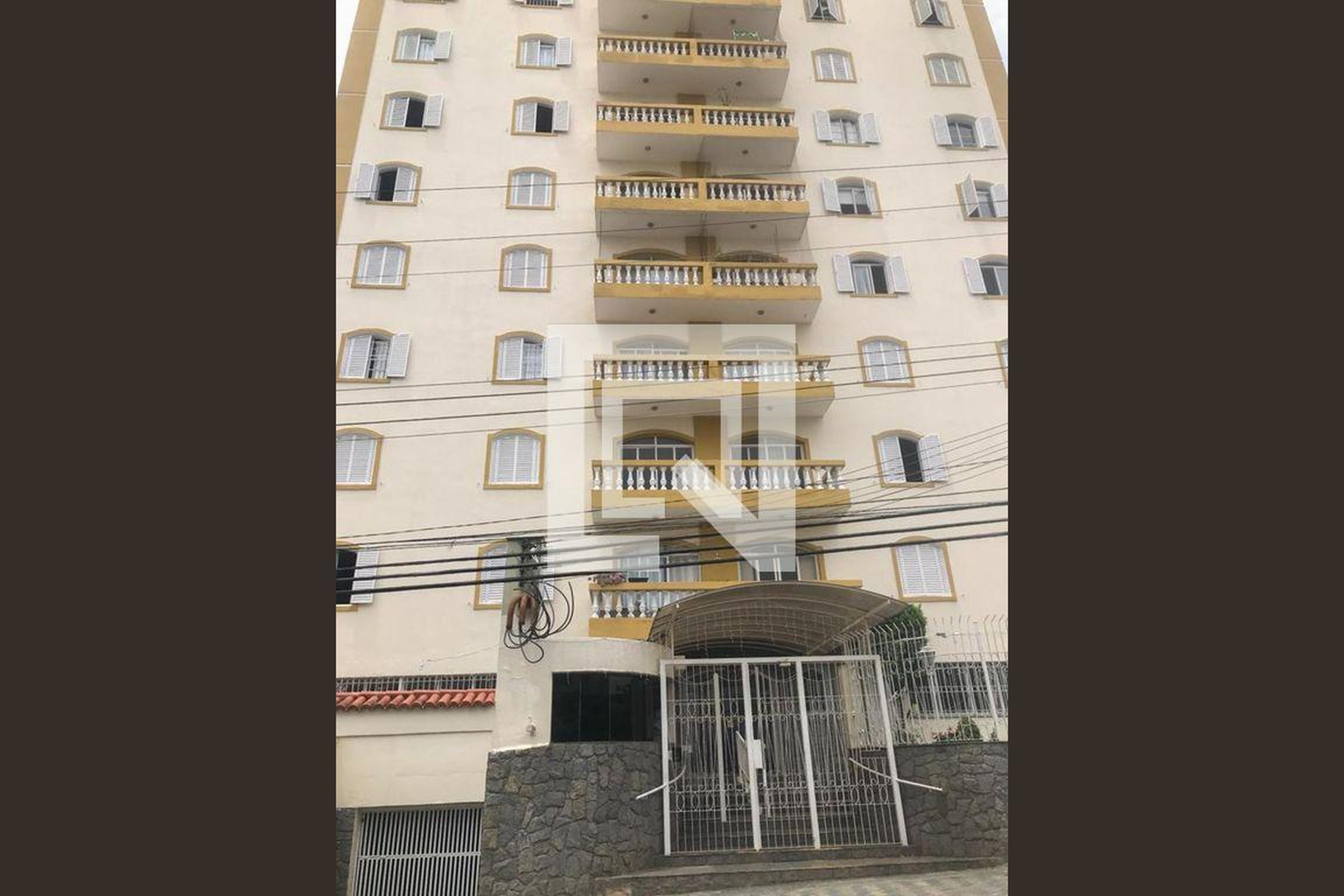 Fachada Edifício Ouro Verde