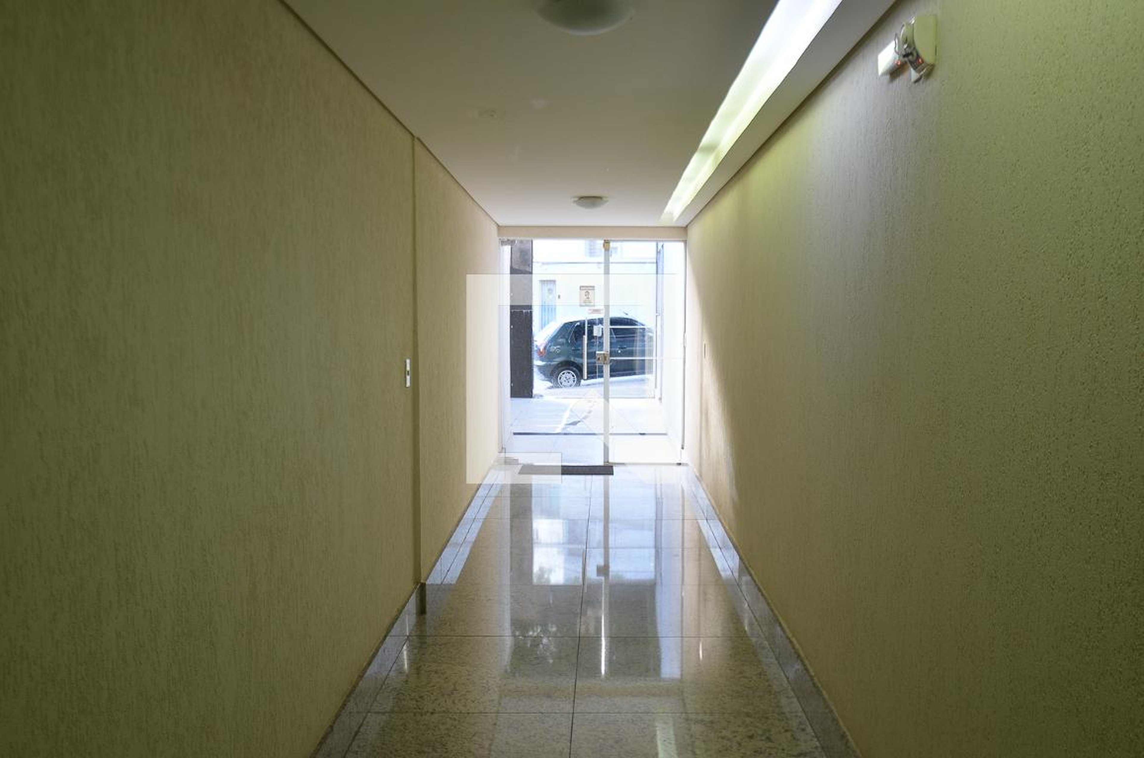 Entrada - Edifício Outono