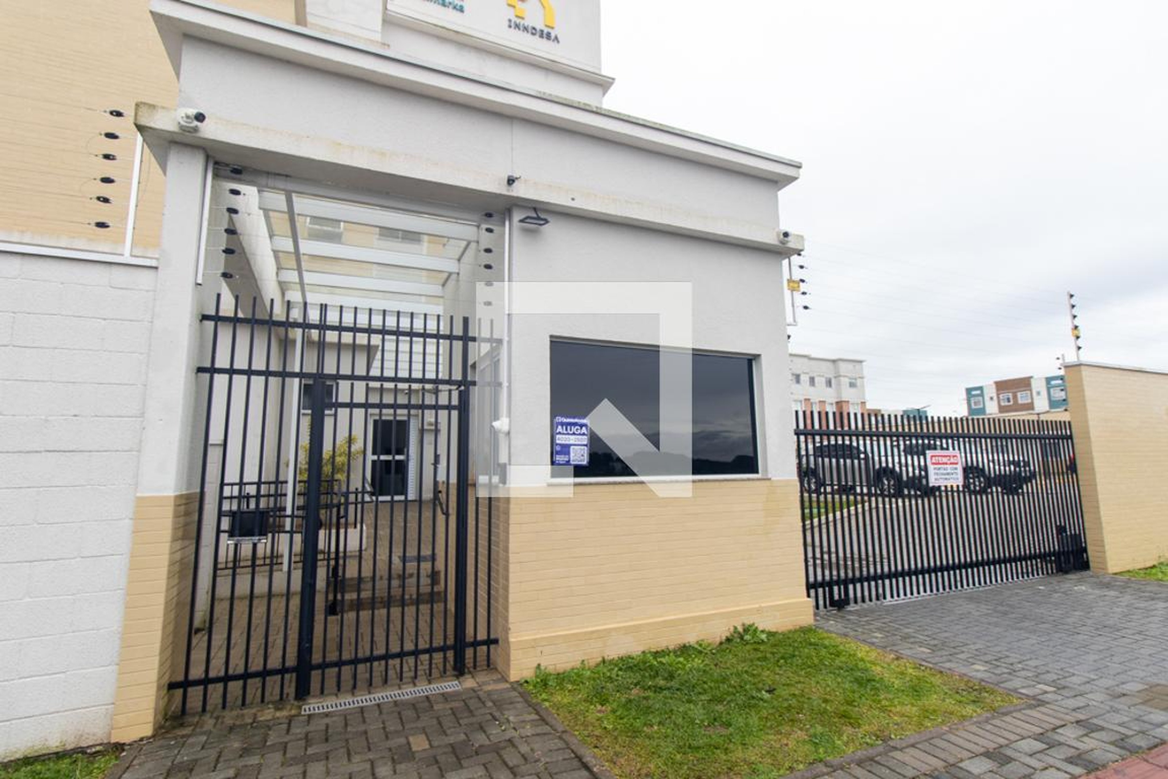 Fachada do Condomínio Condomínio Villagio Santa Clara