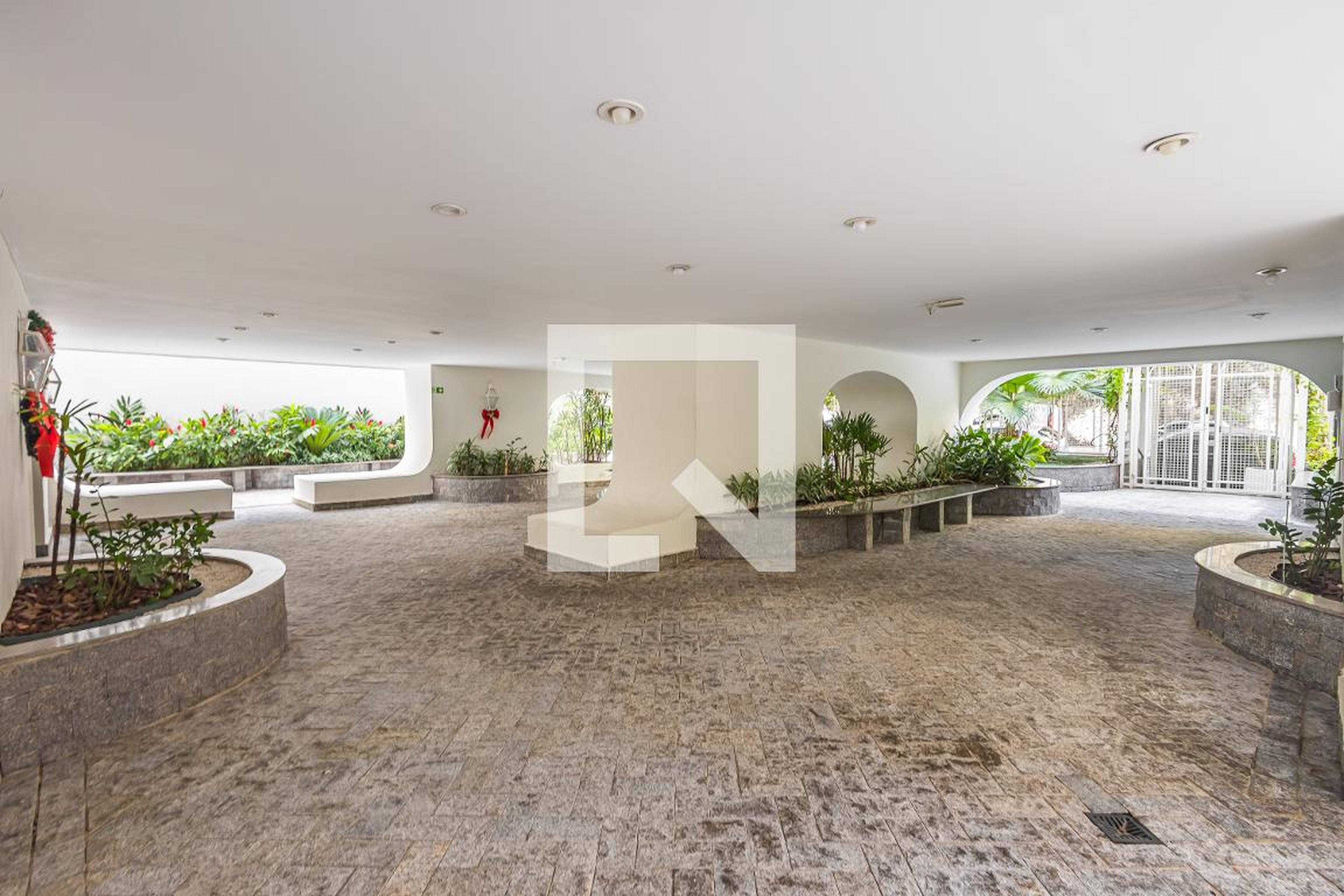 Entrada - Edifício Rugendas