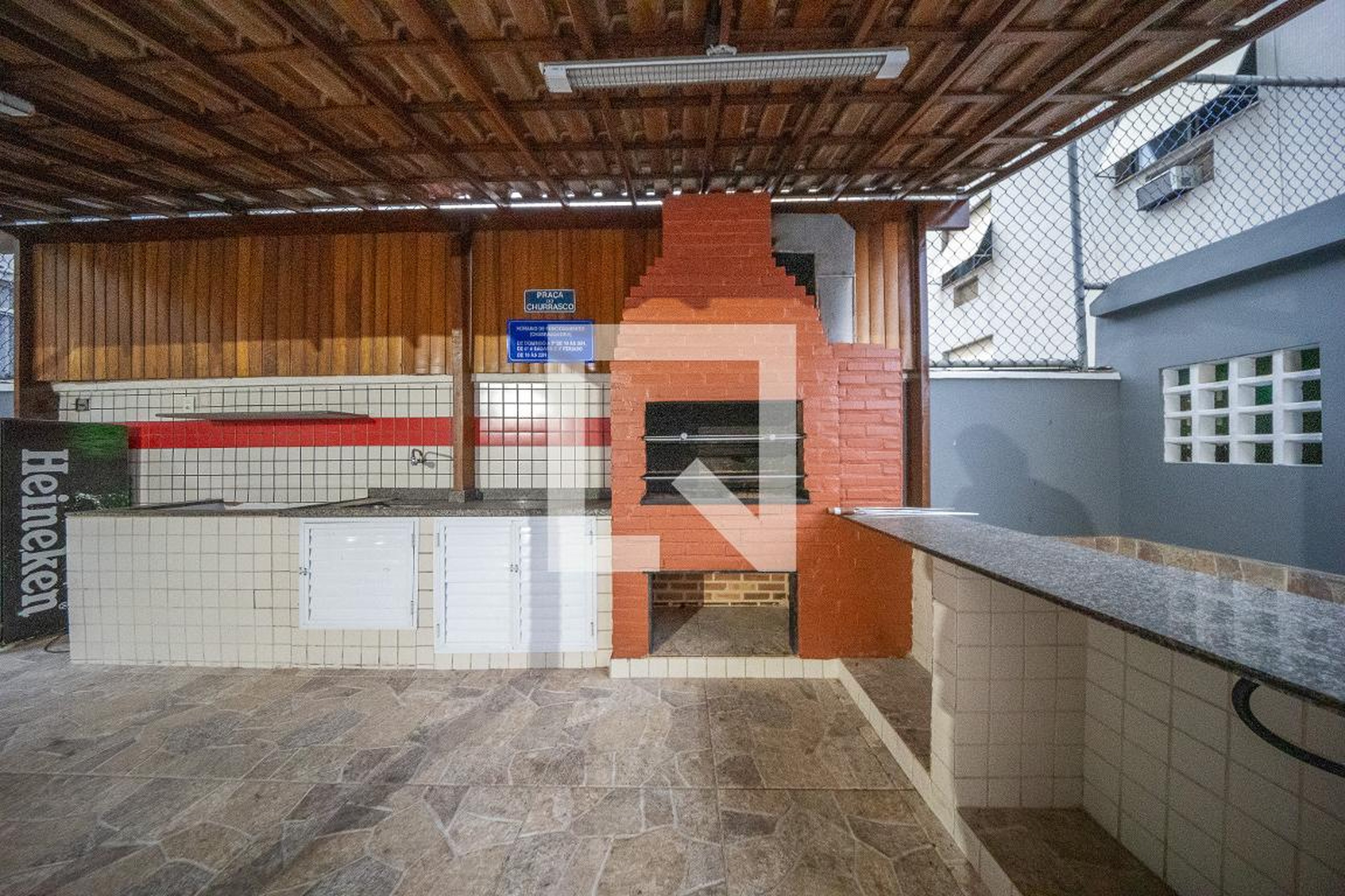 Churrasqueira - Edifício Estrela da Vila