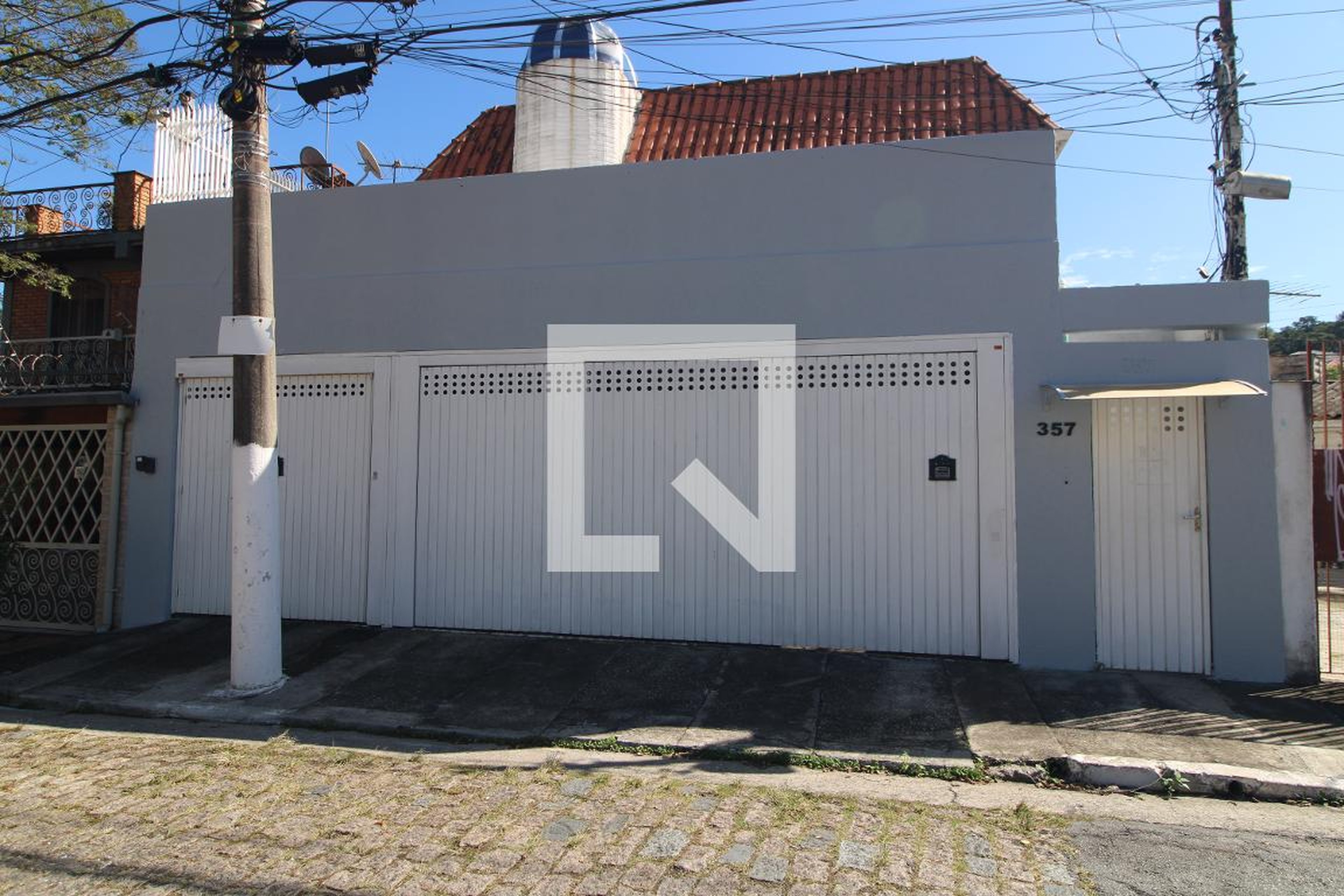 Fachada Condomínio em Rua Baltazar Soares, 357