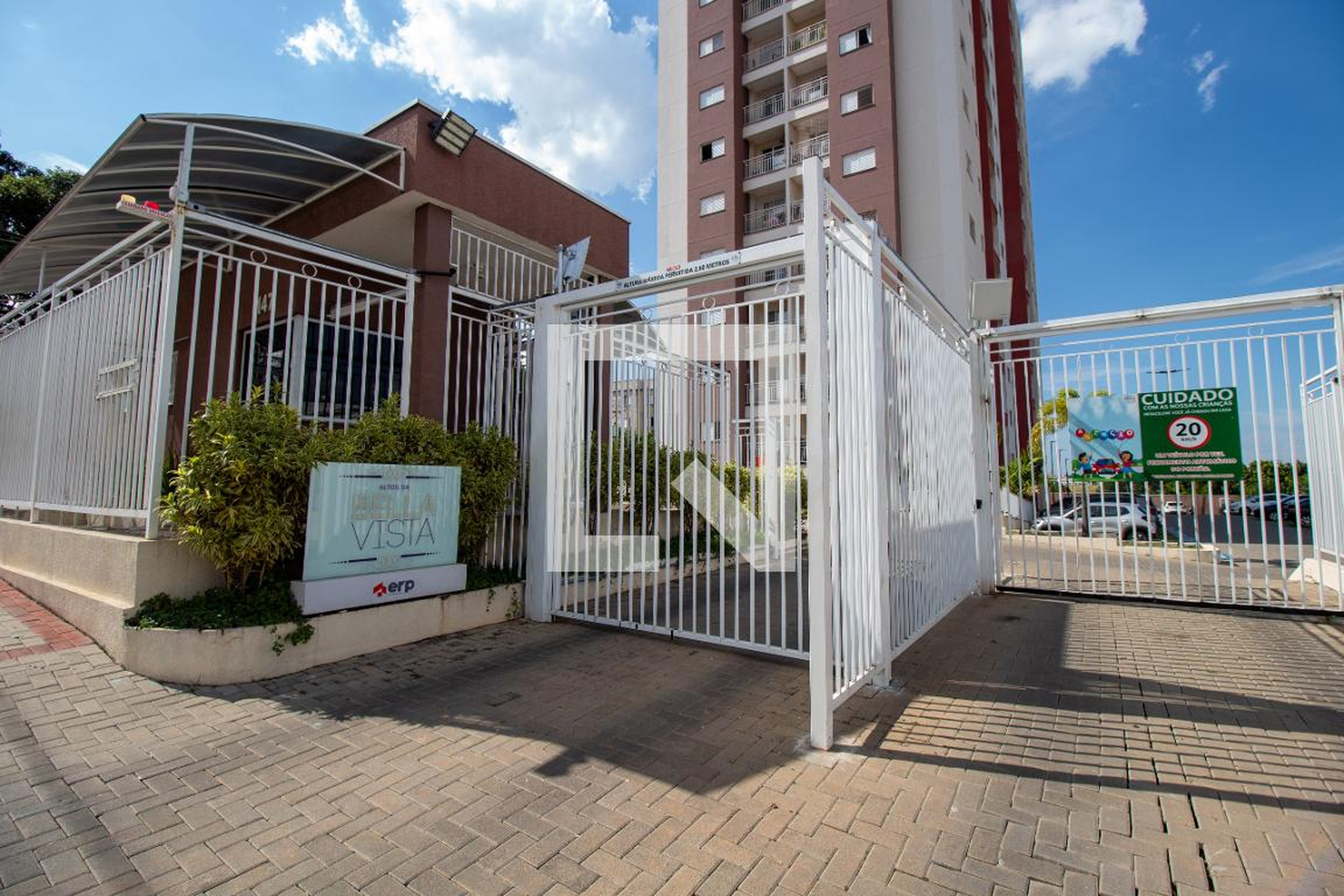 Fachada Condomínio Altos da Bella Vista