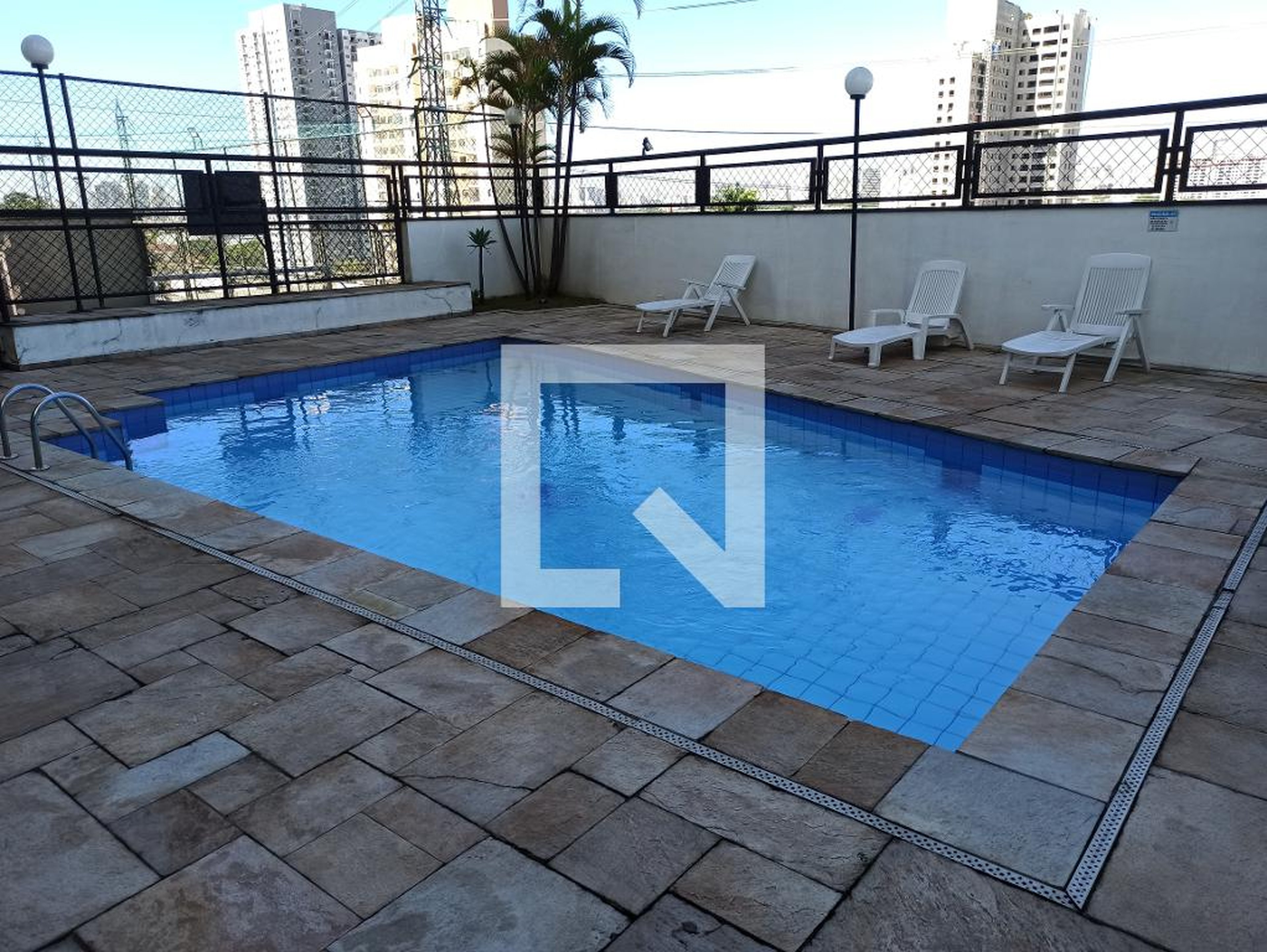 Piscina - Edifício Chevalier