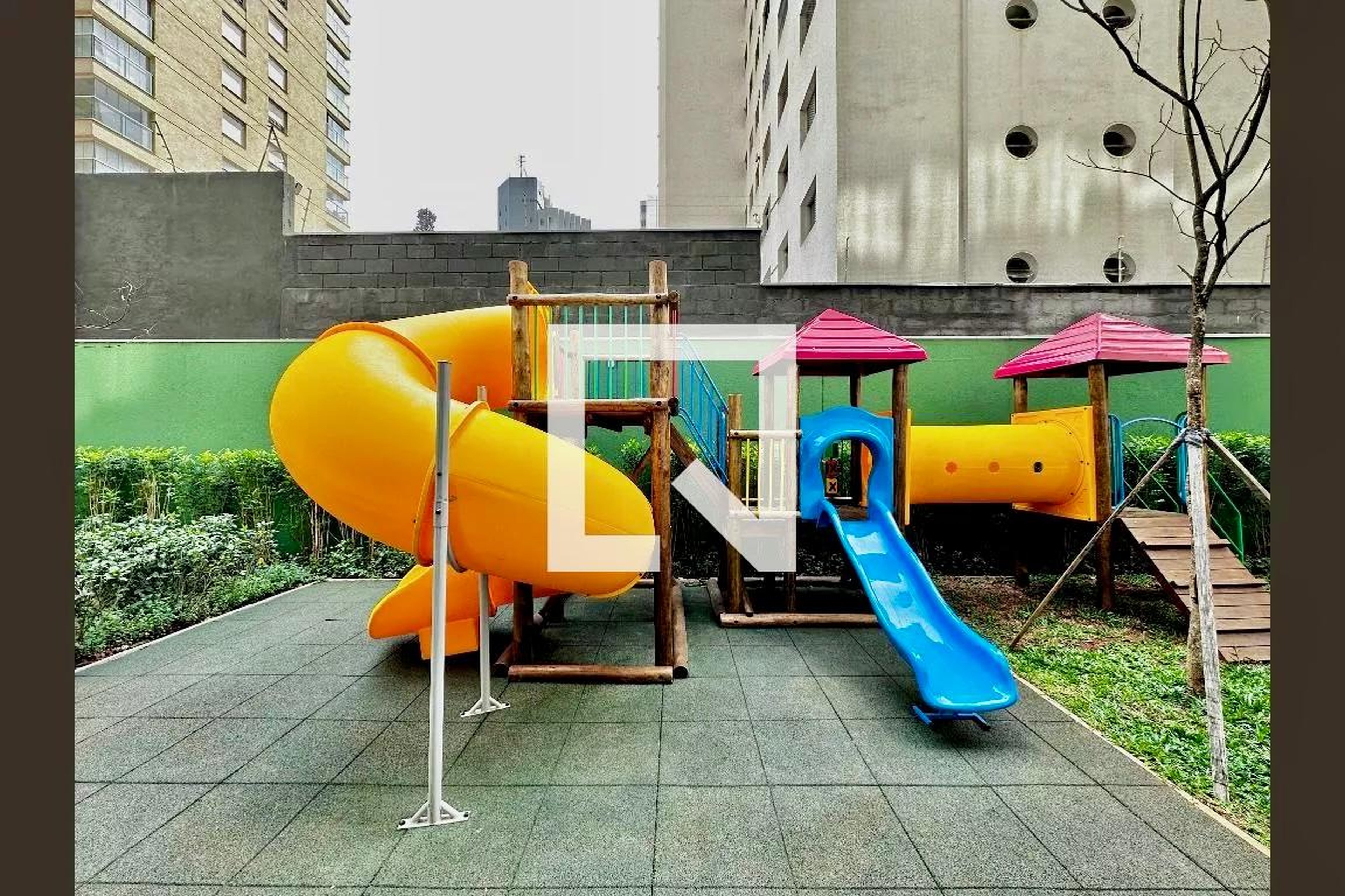 Playground - Haus Mitre Campo Belo