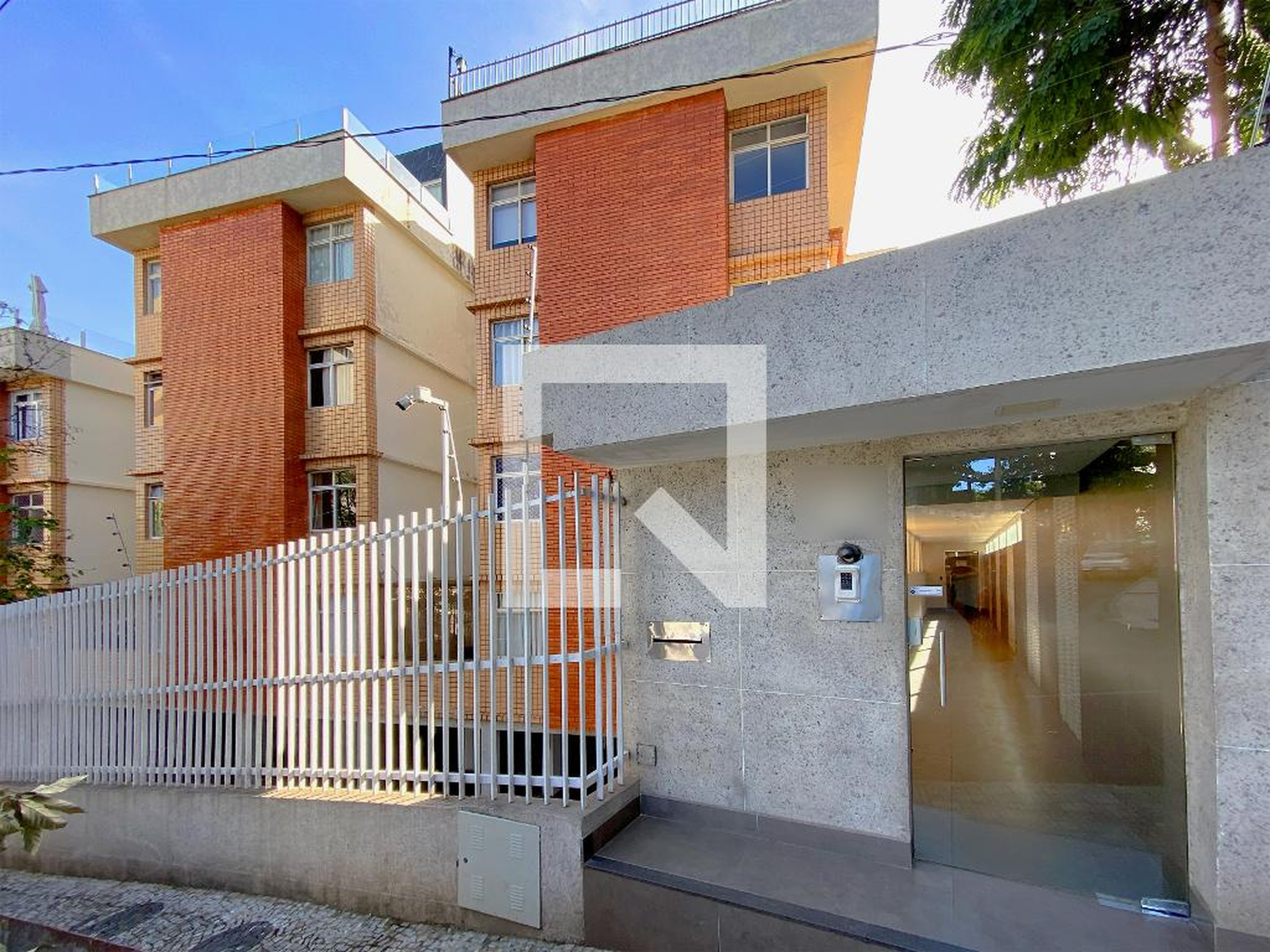 Fachada Edifício Príncipe Apolo