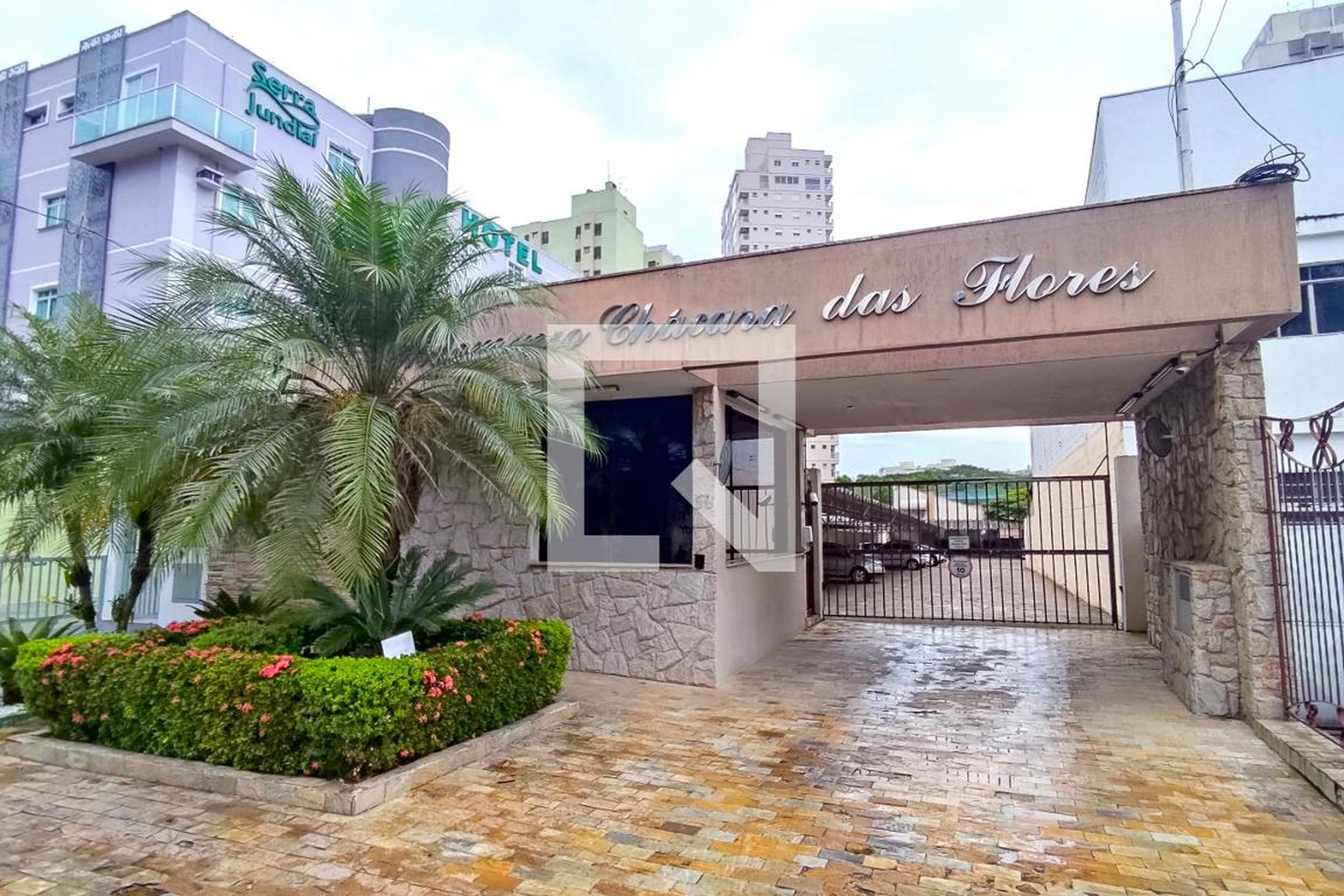 Fachada Condomínio Chácara das Flores
