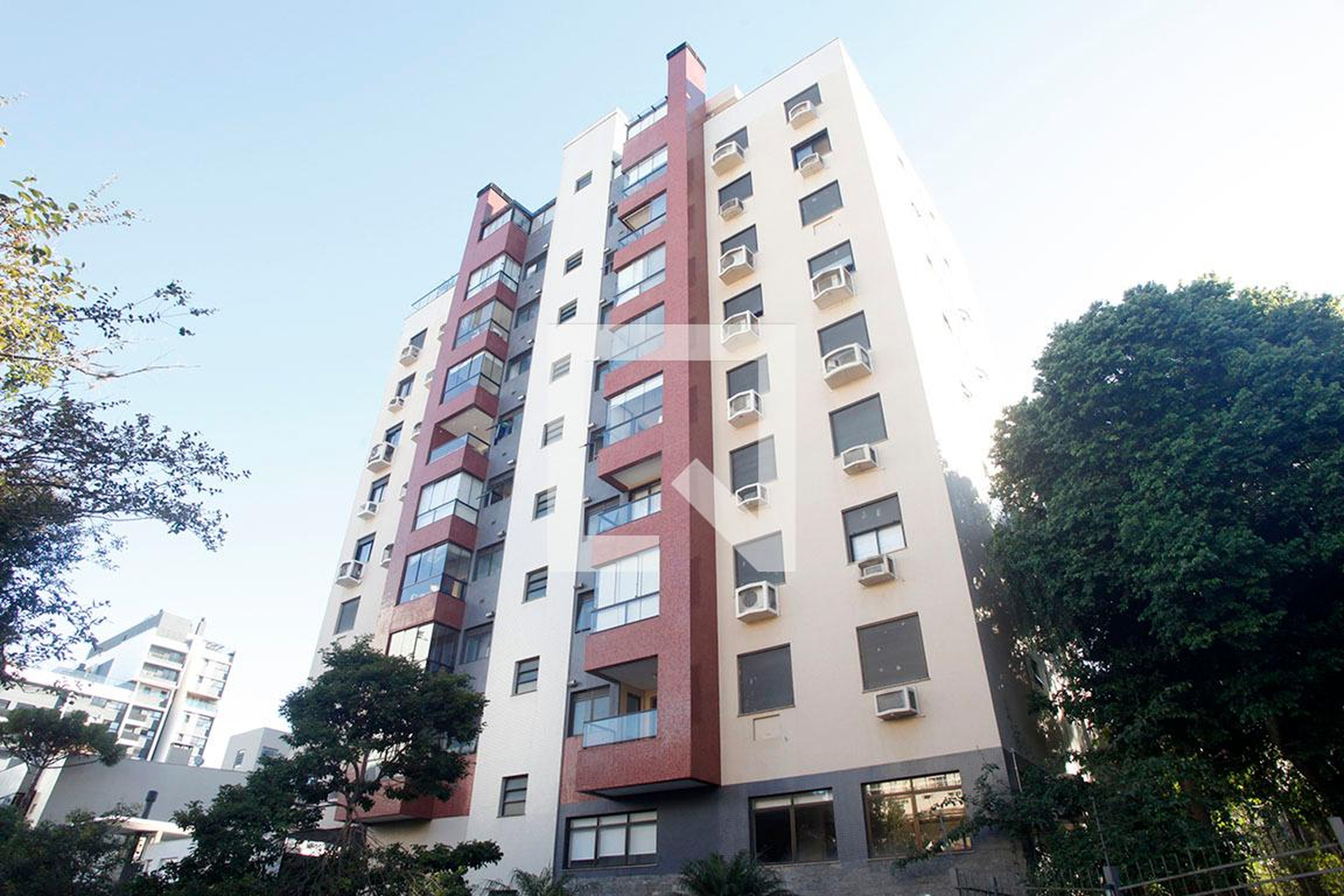 Fachada Condomínio em Rua Professor Duplan, 154