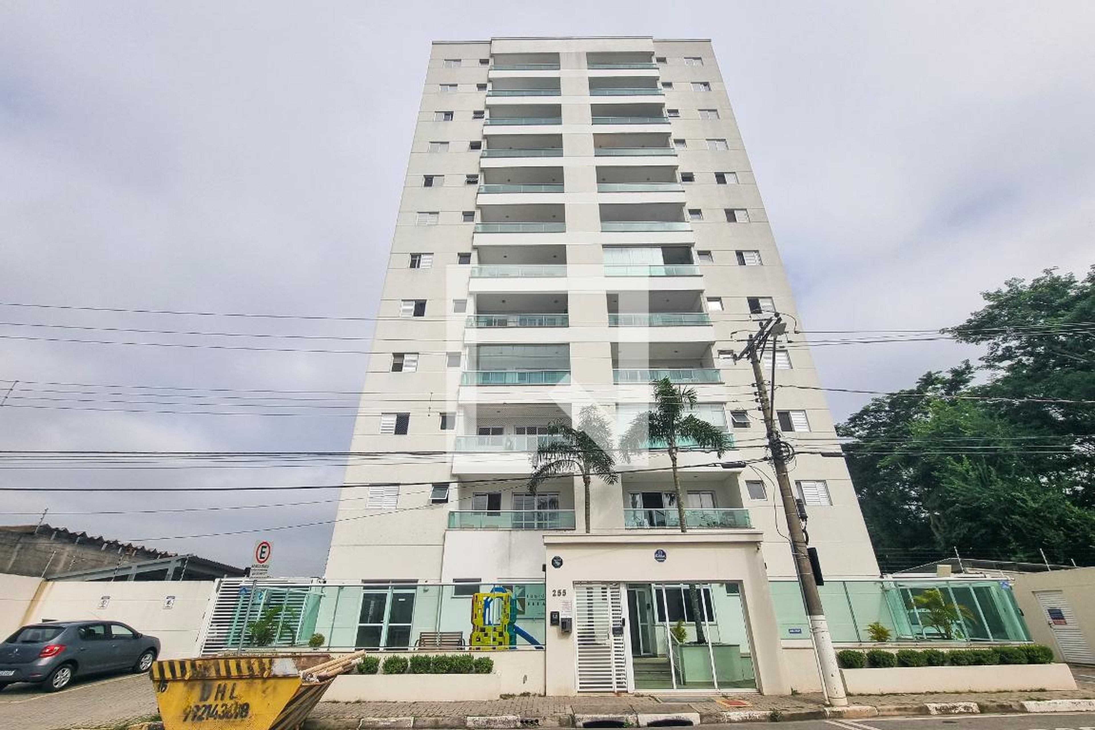 Fachada Residencial Titanium