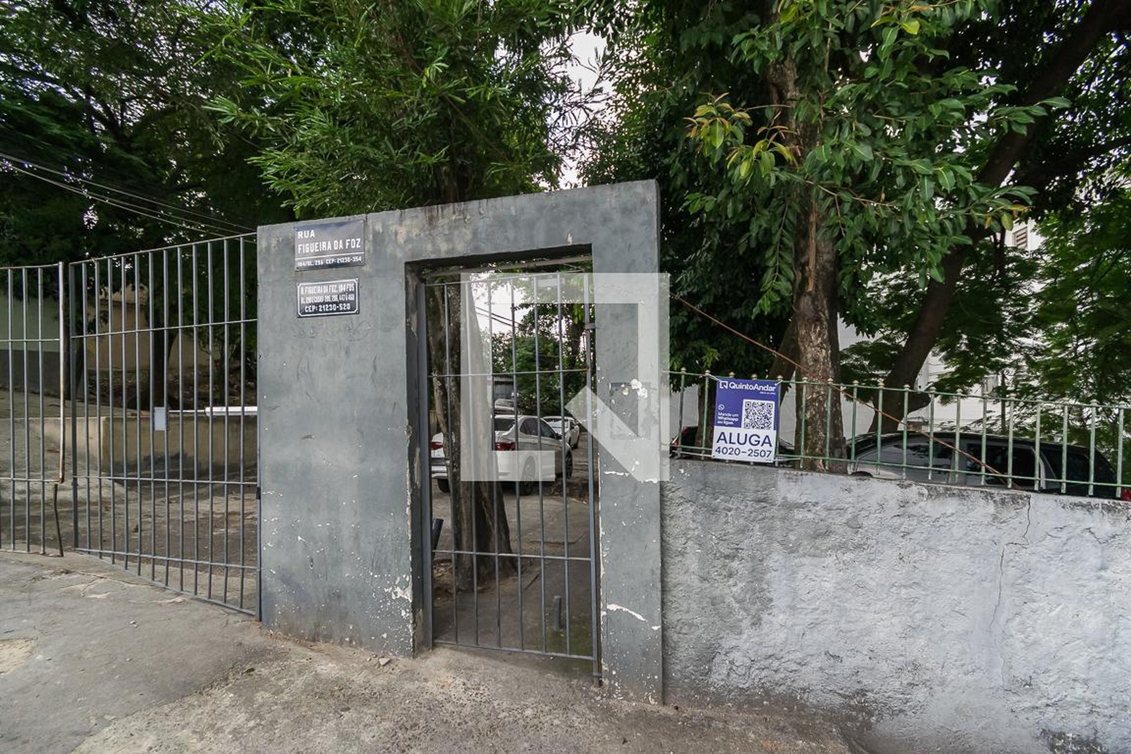 Fachada Condomínio em Rua Figueira da Foz, 184