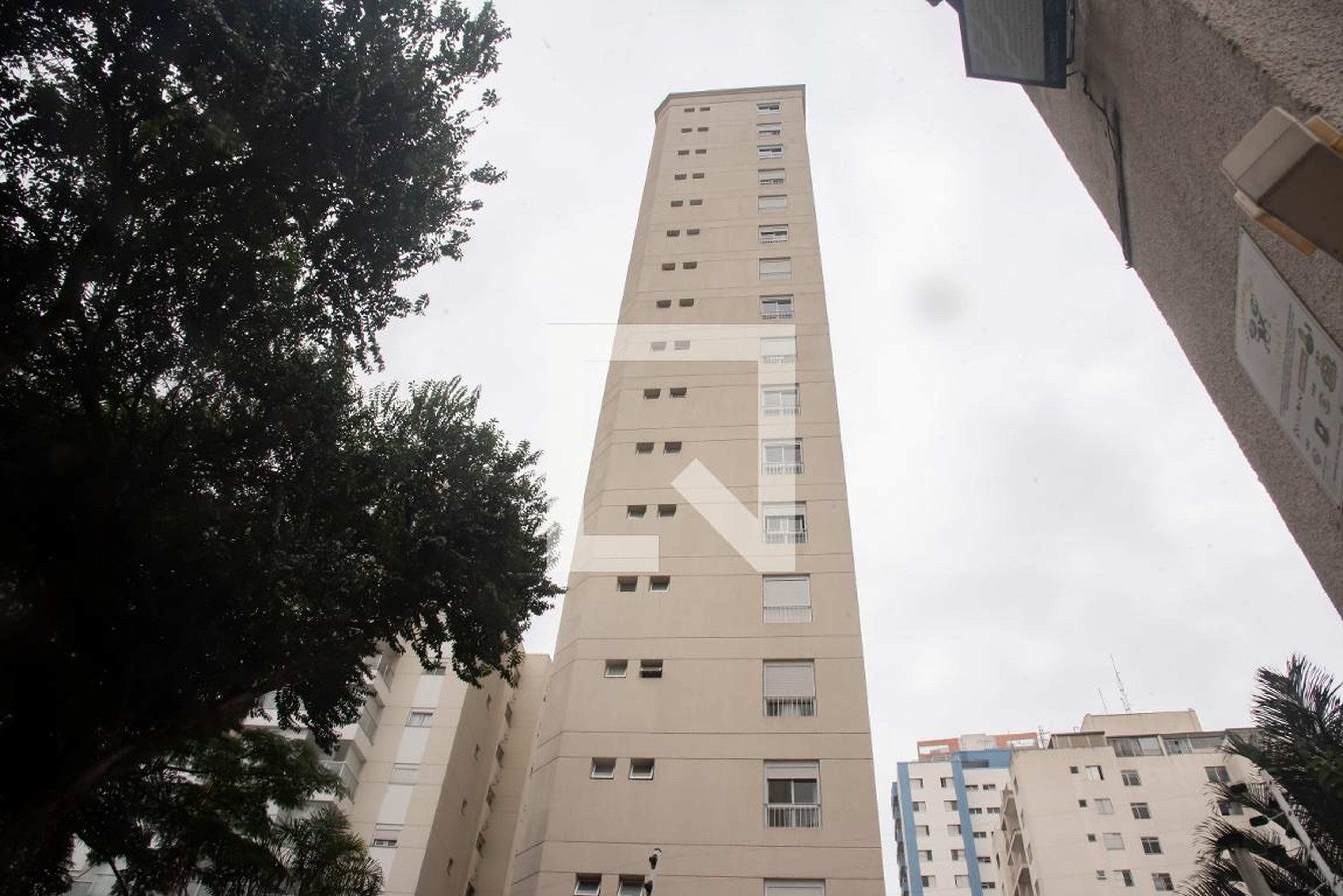 Fachada Condomínio Parque do Lírios