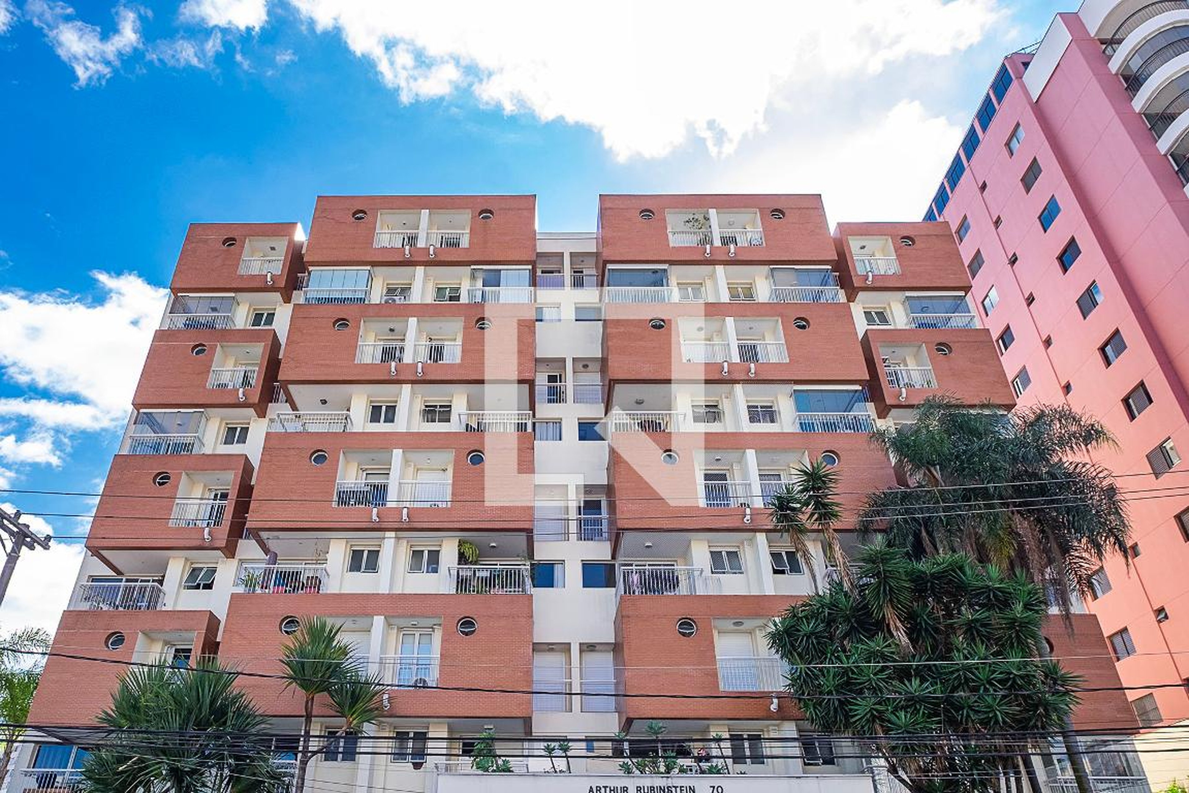 Fachada Condomínio Arthur Rubinstein