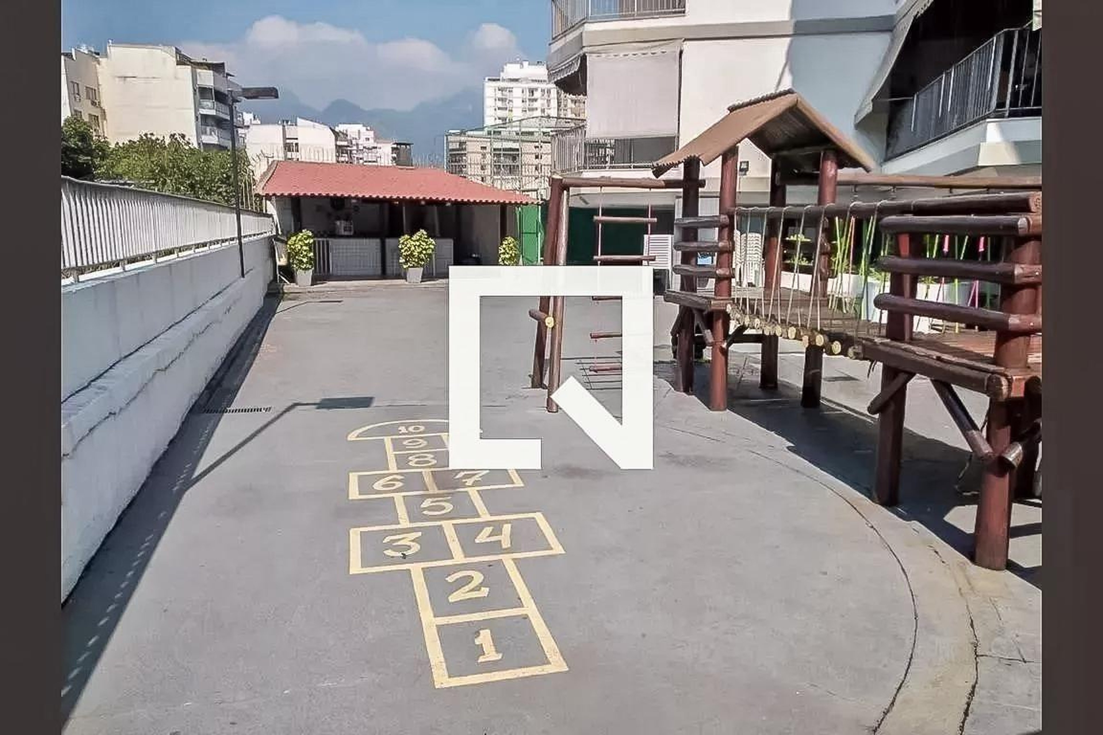 Playground - Edifício Orion