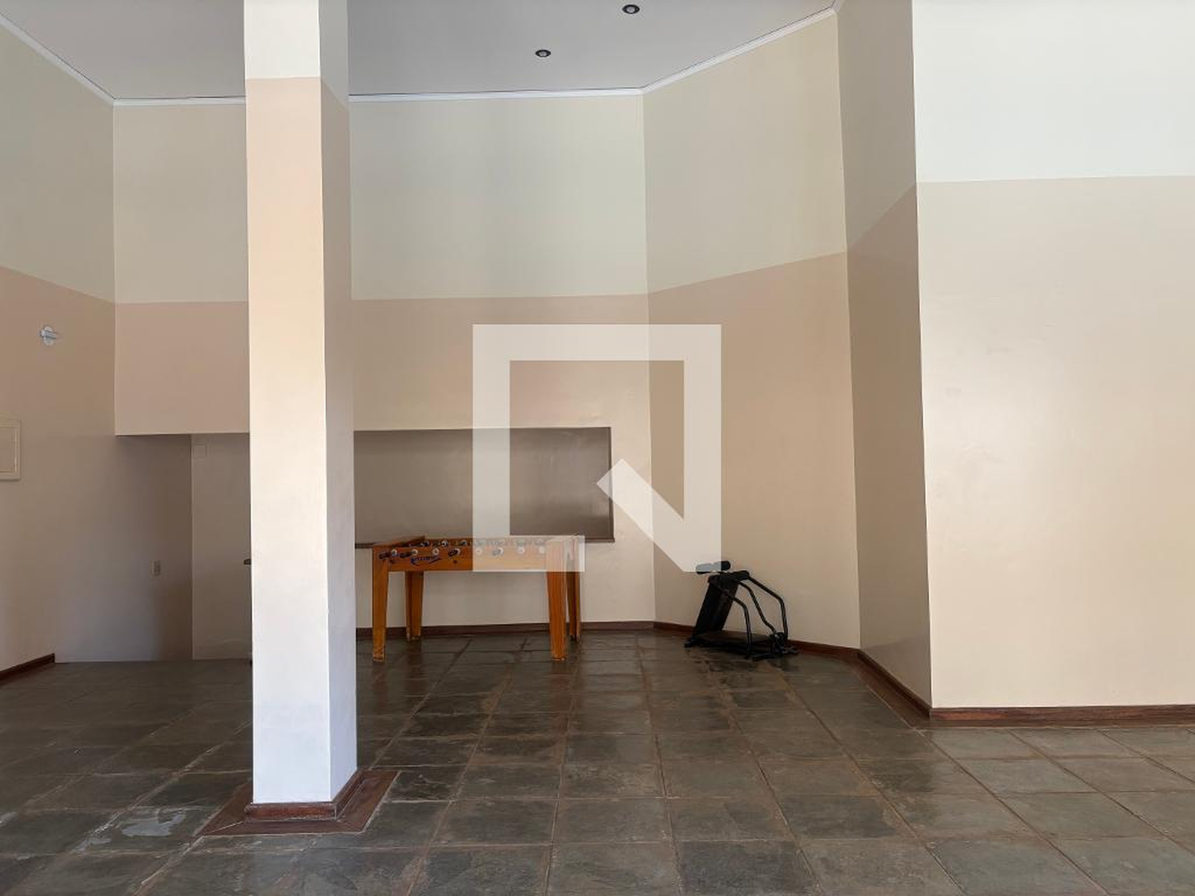 Sala de Jogos - Merit Rio Branco