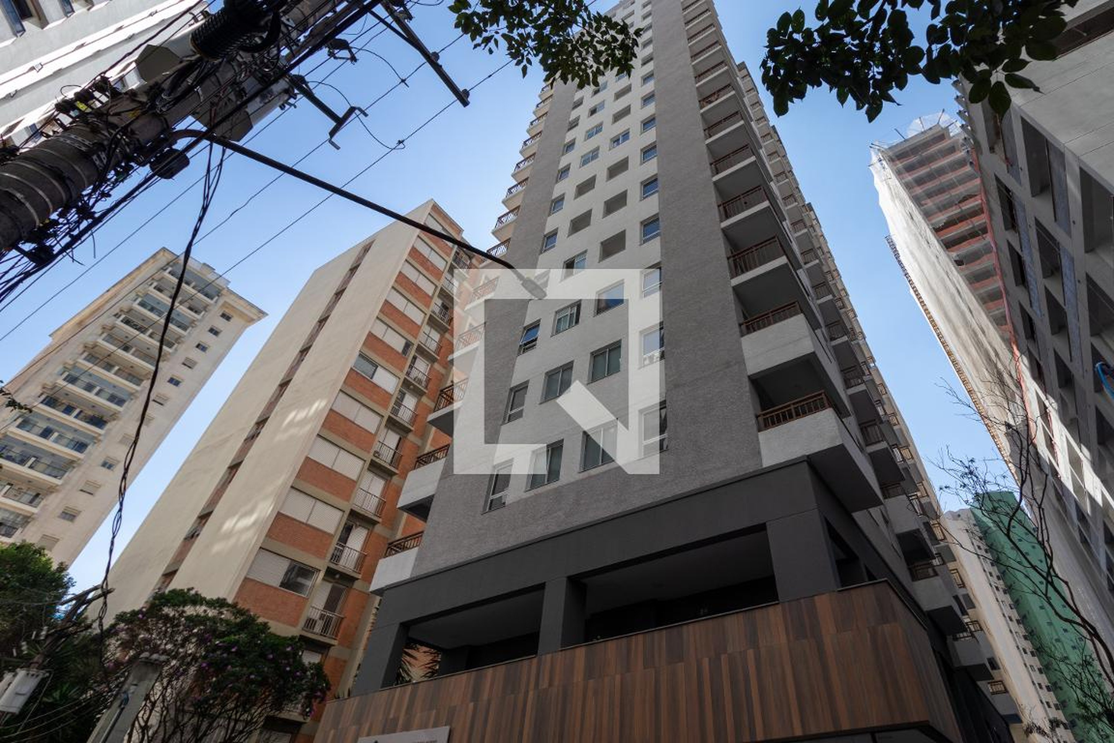 Fachada Condomínio em Rua Domício da Gama, 40