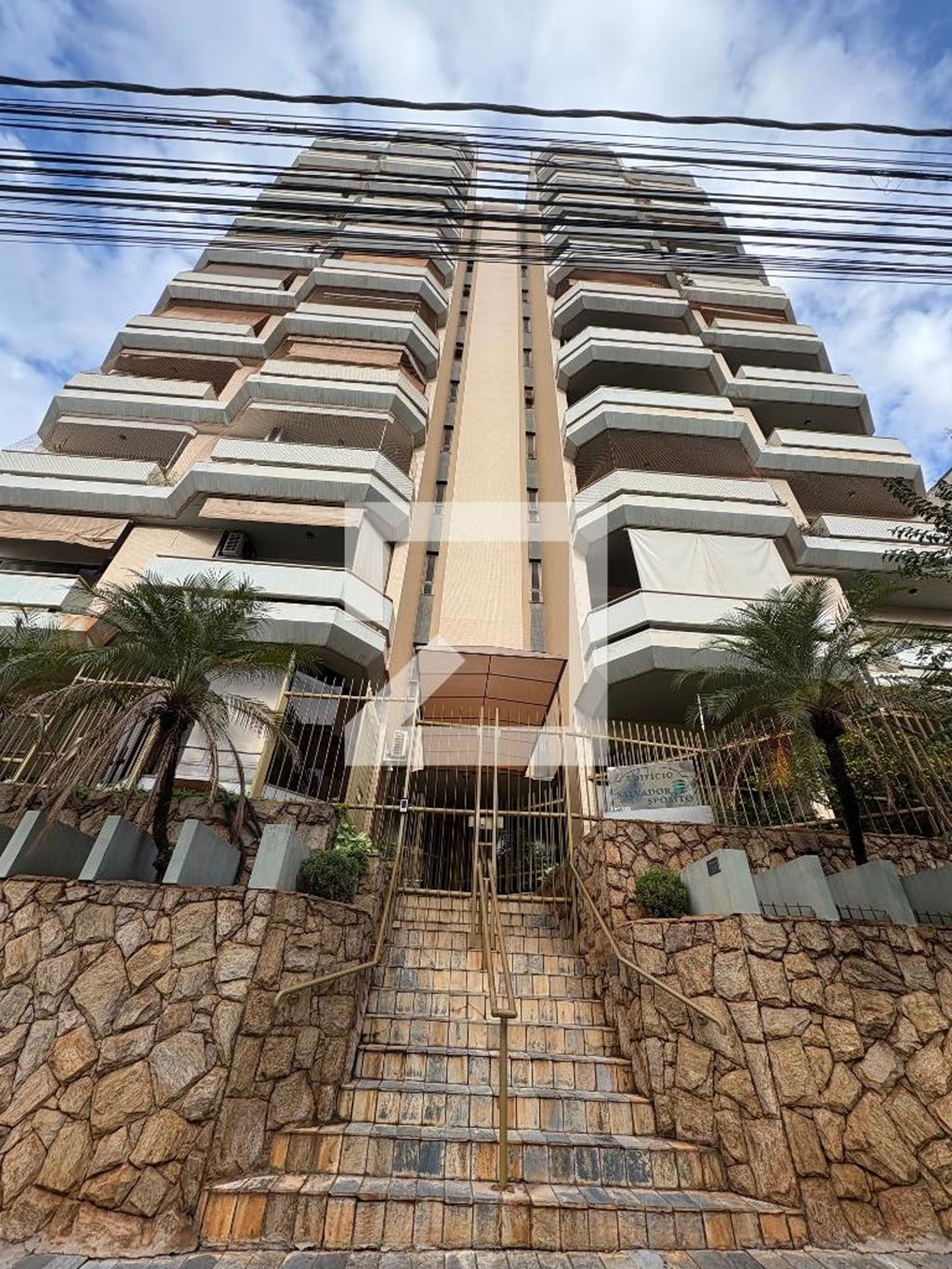 Fachada Condomínio Salvador Spósito