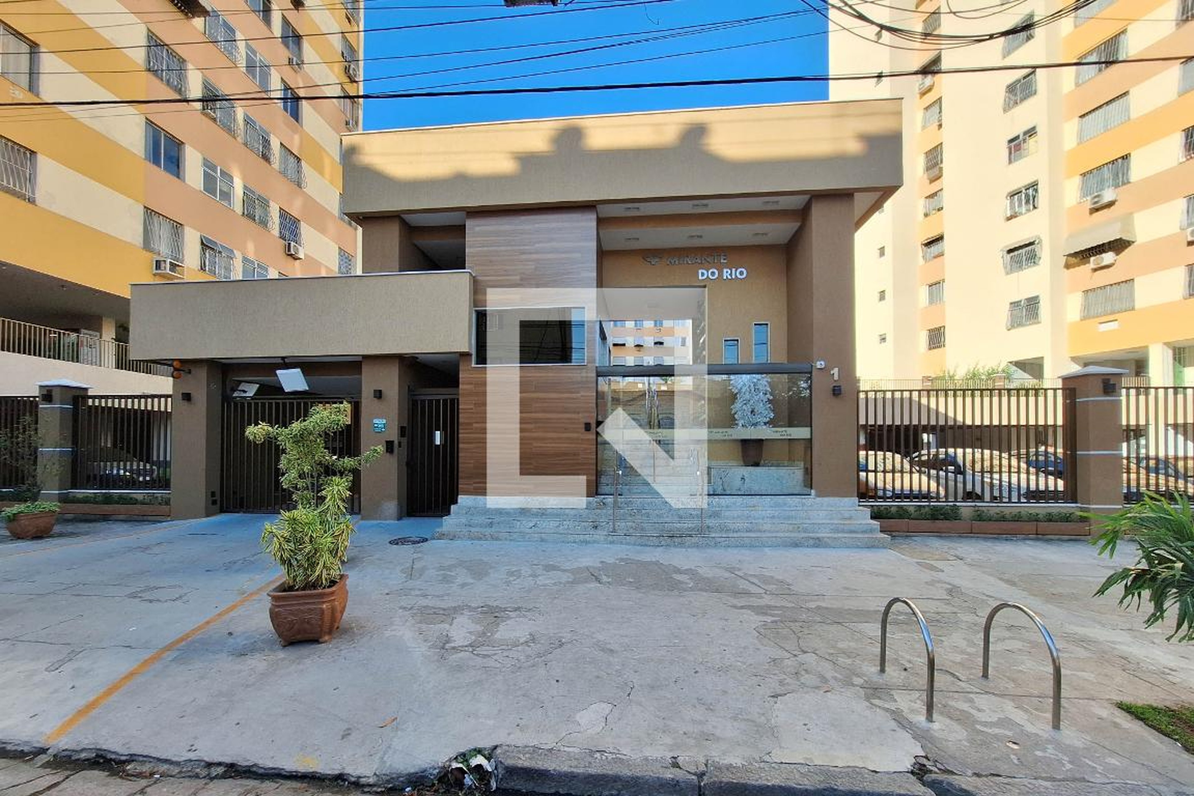Fachada Condomínio Mirante do Rio