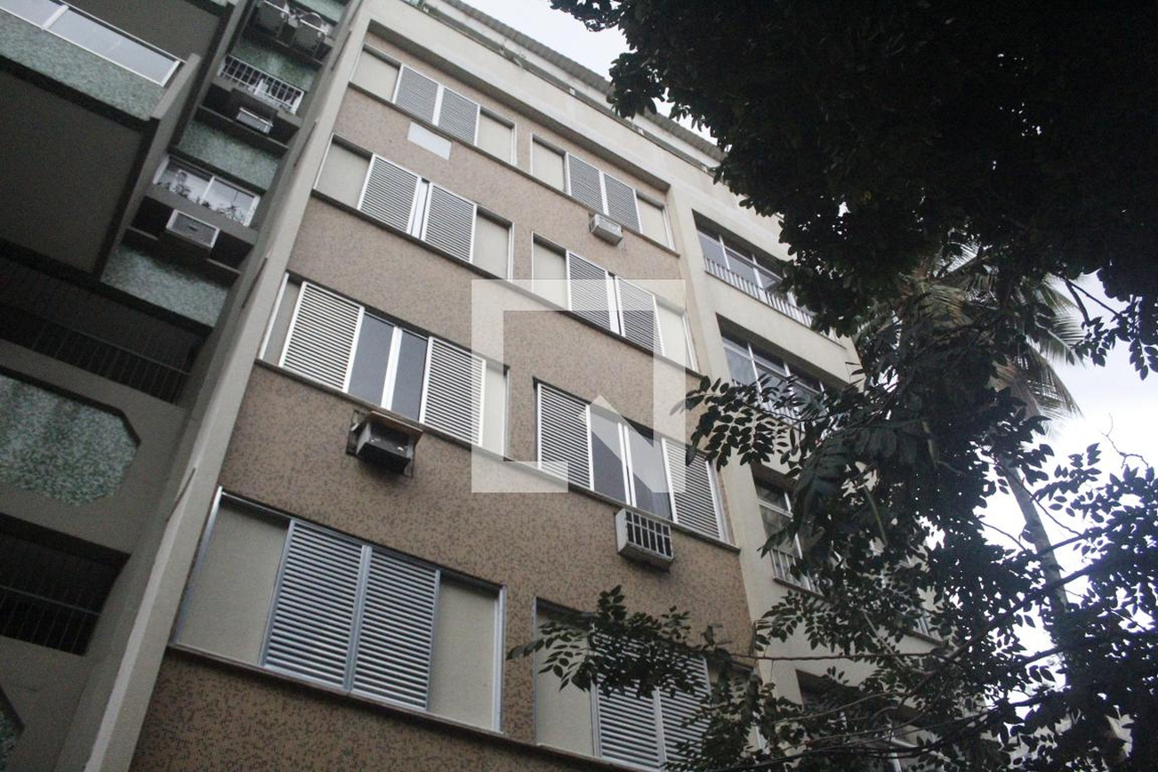 Fachada do Prédio Condomínio em Rua Maria Amália, 86