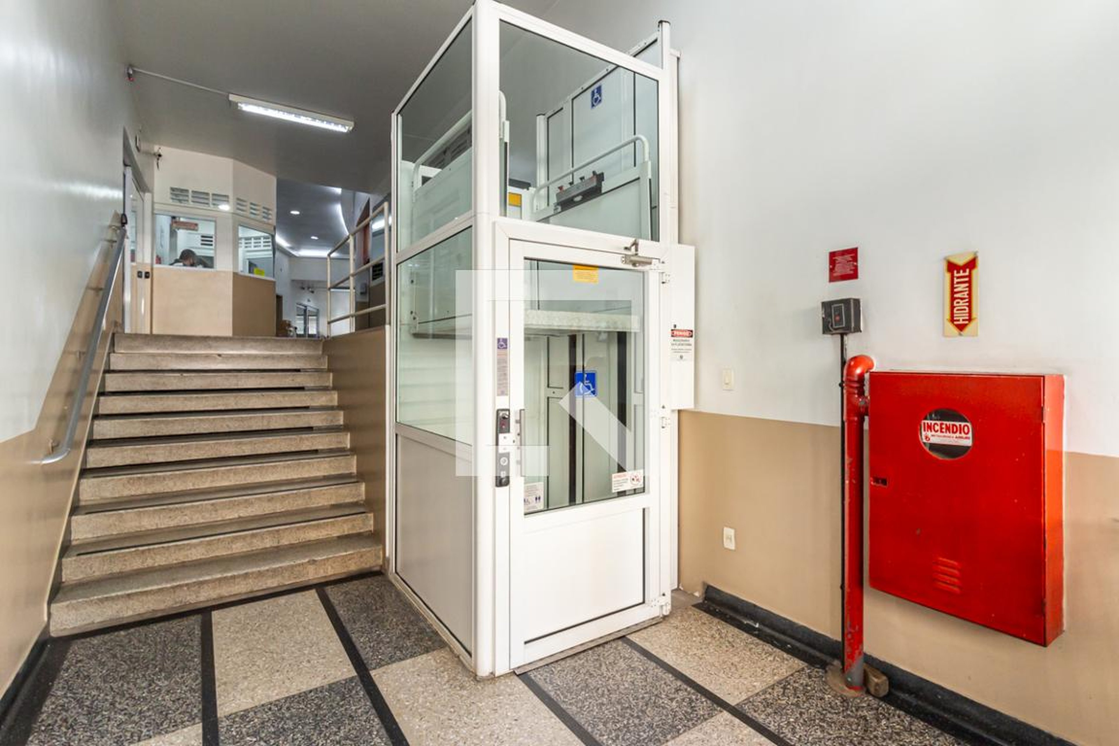 Hall de Entrada - Edificio Metro II