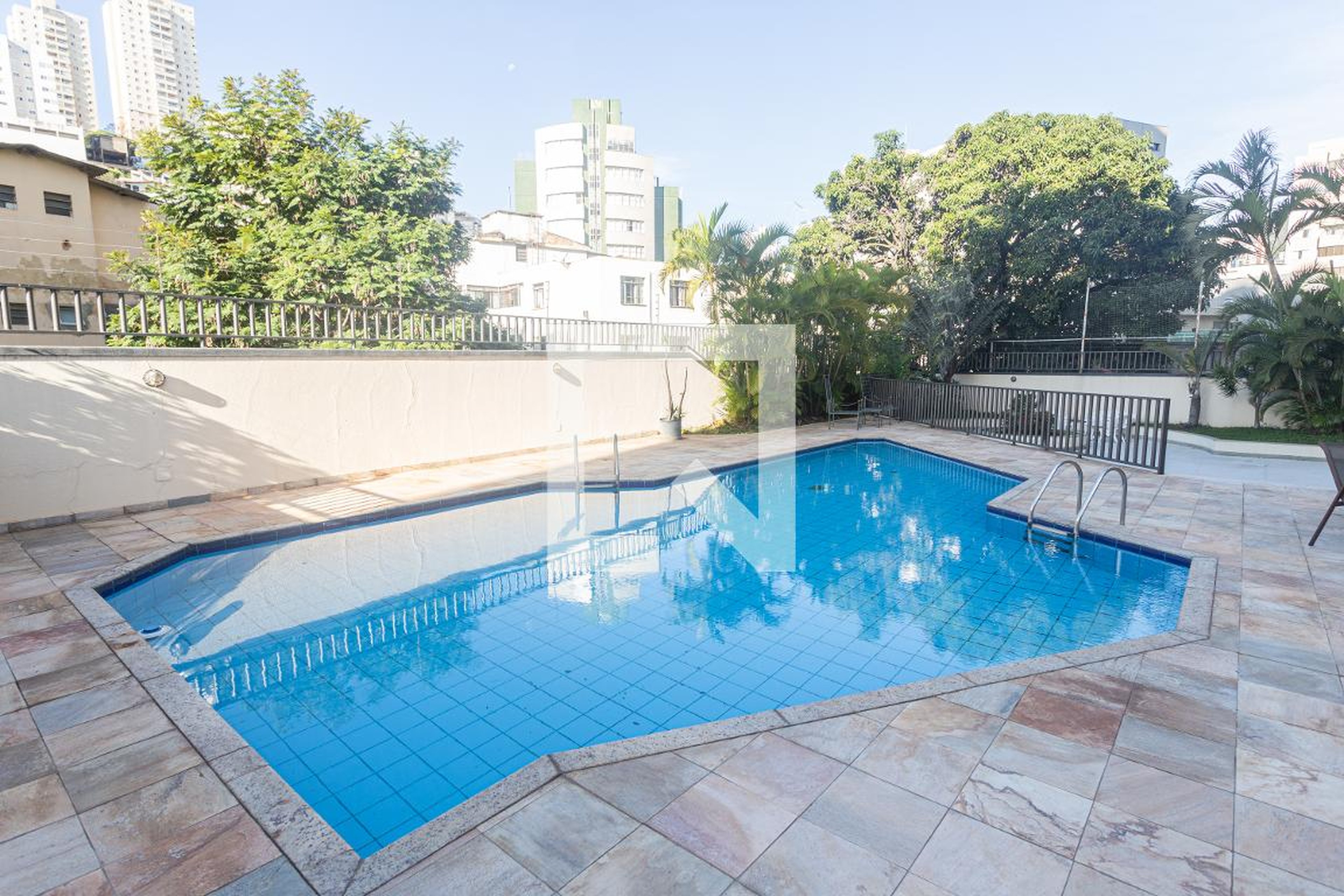 Área da Piscina - Edifício Palm Beach