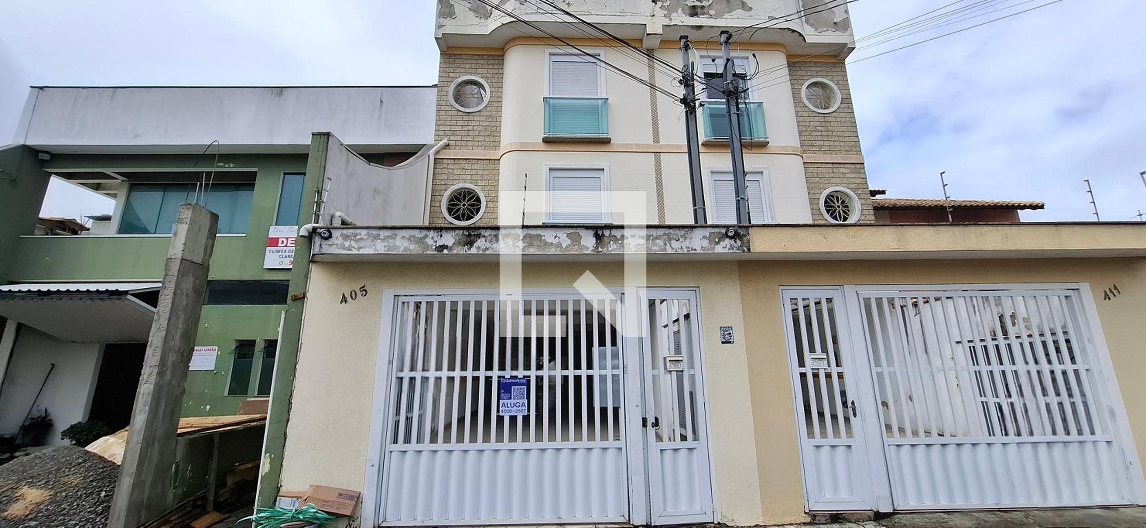 Fachada Condomínio em Rua Jabaquara, 405