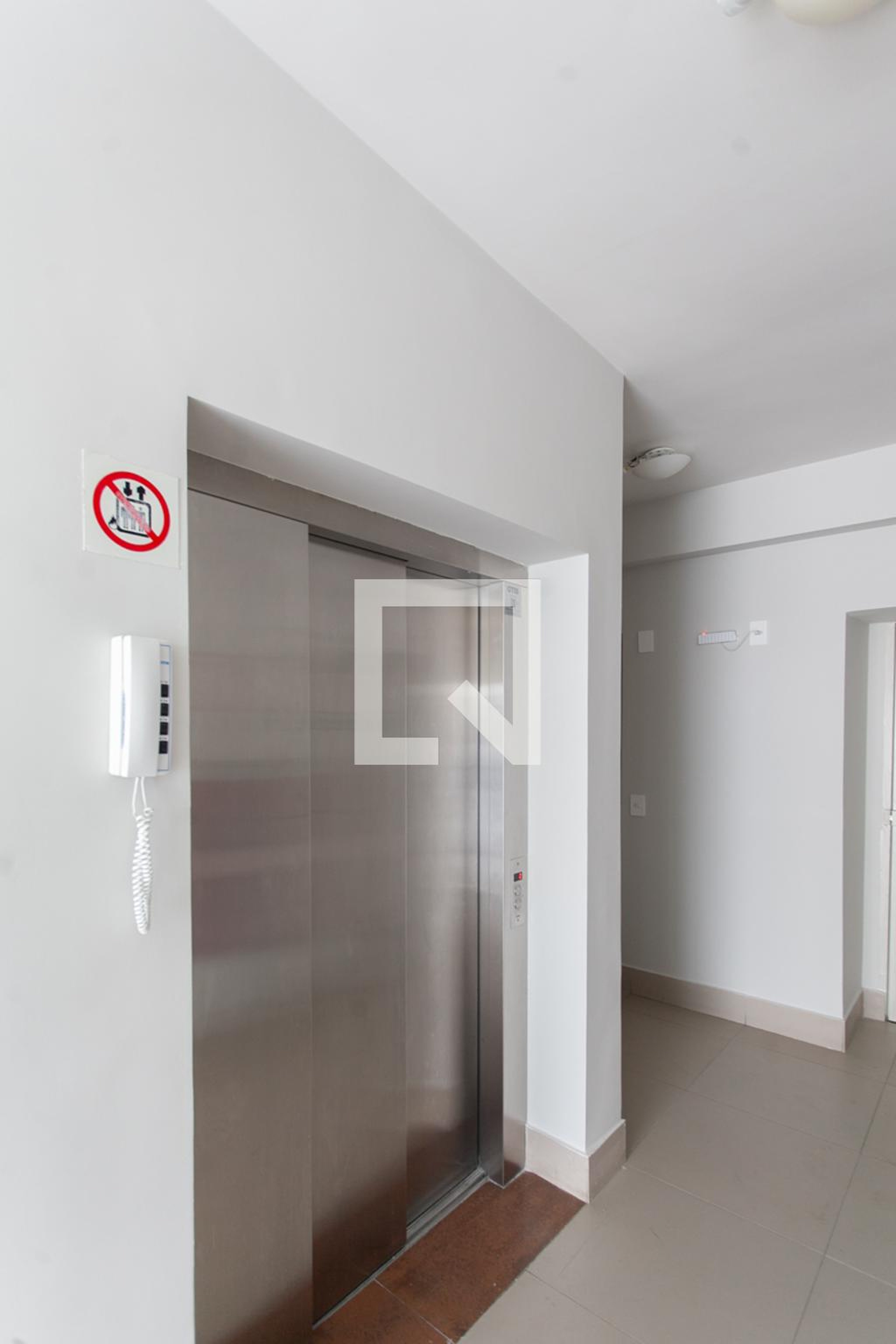 Elevador - Solar das Cotovias