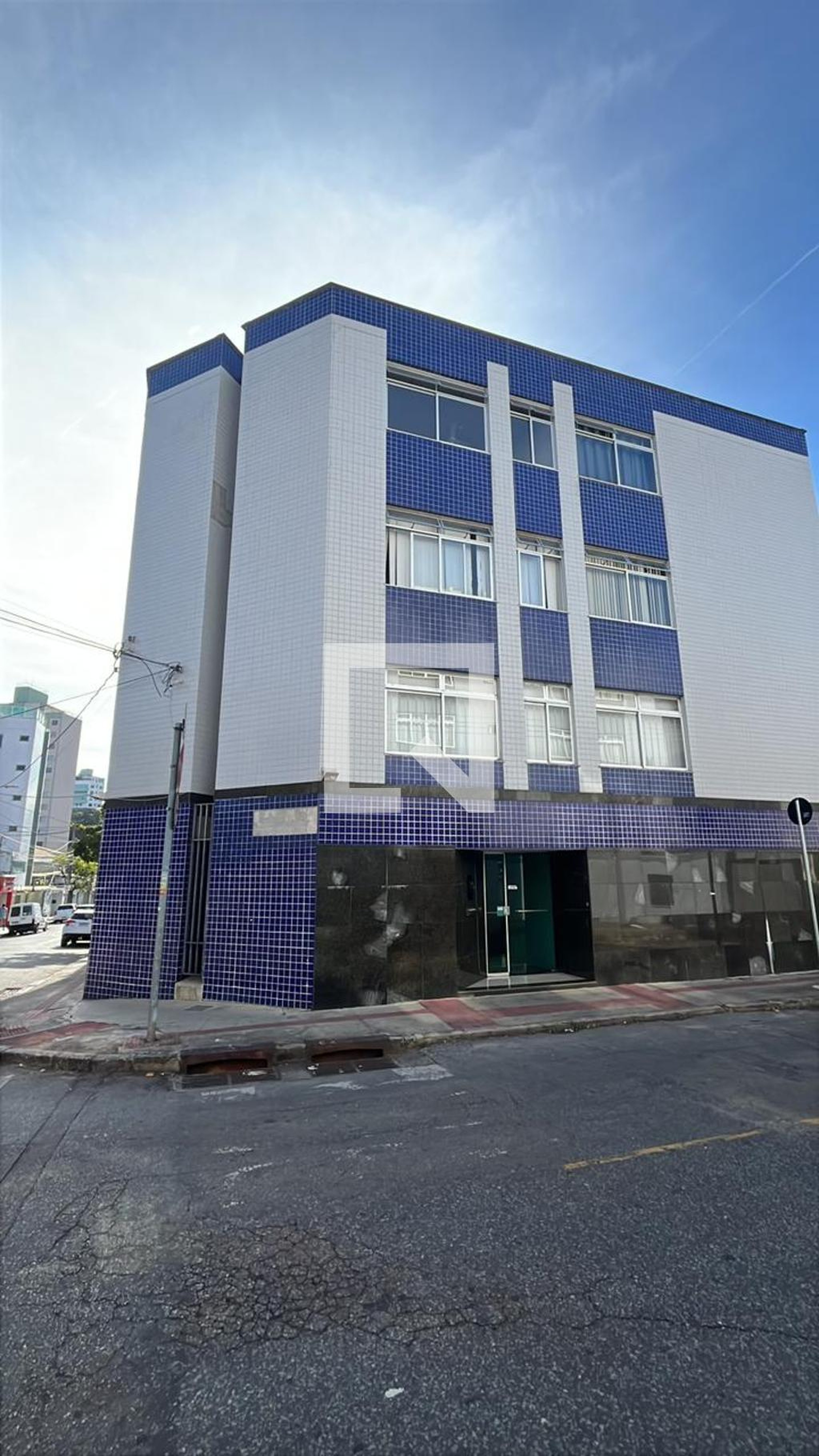 Fachada Condomínio em Rua Dom Lúcio Antunes, 149