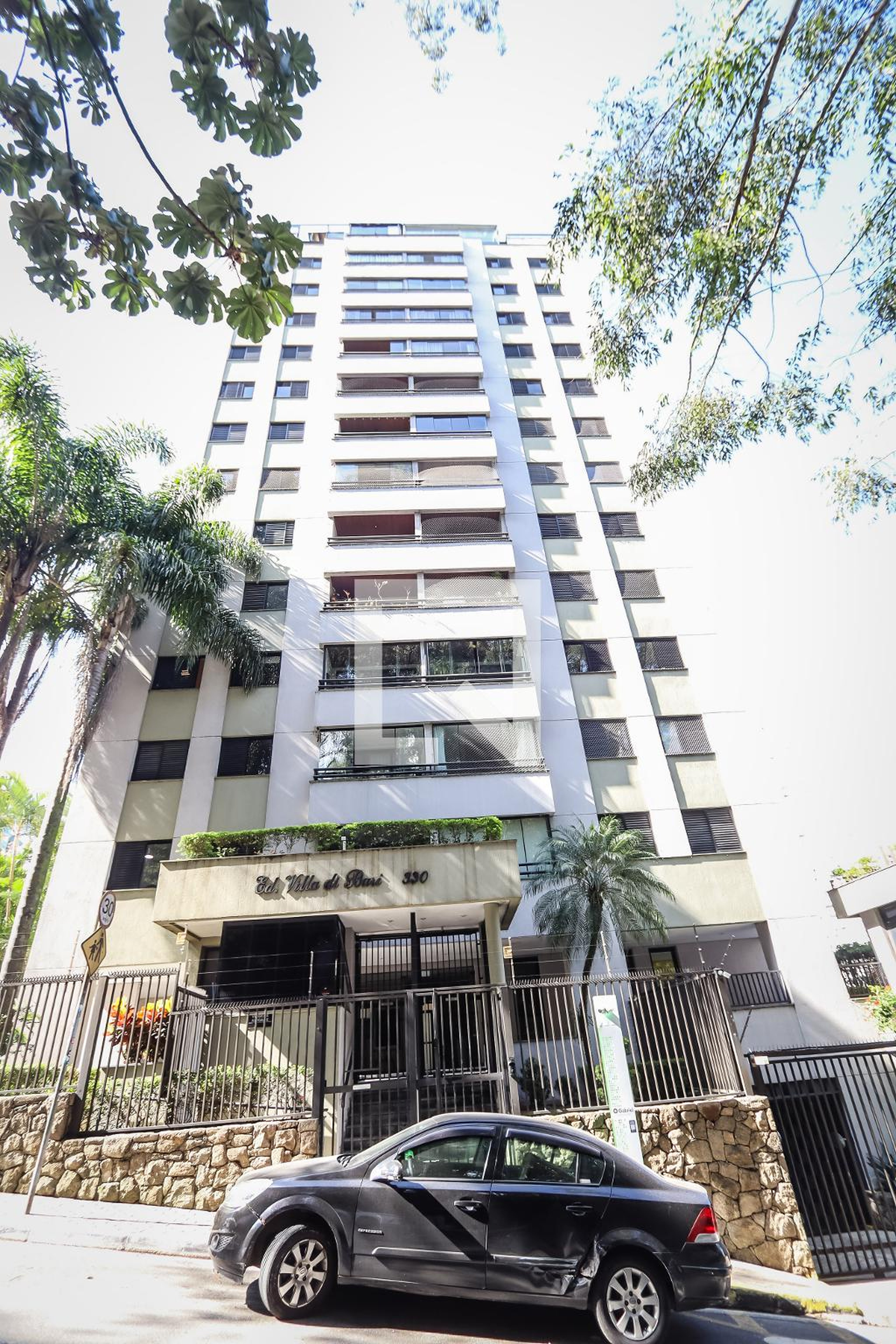 Prédio Condomínio Villa di Bari