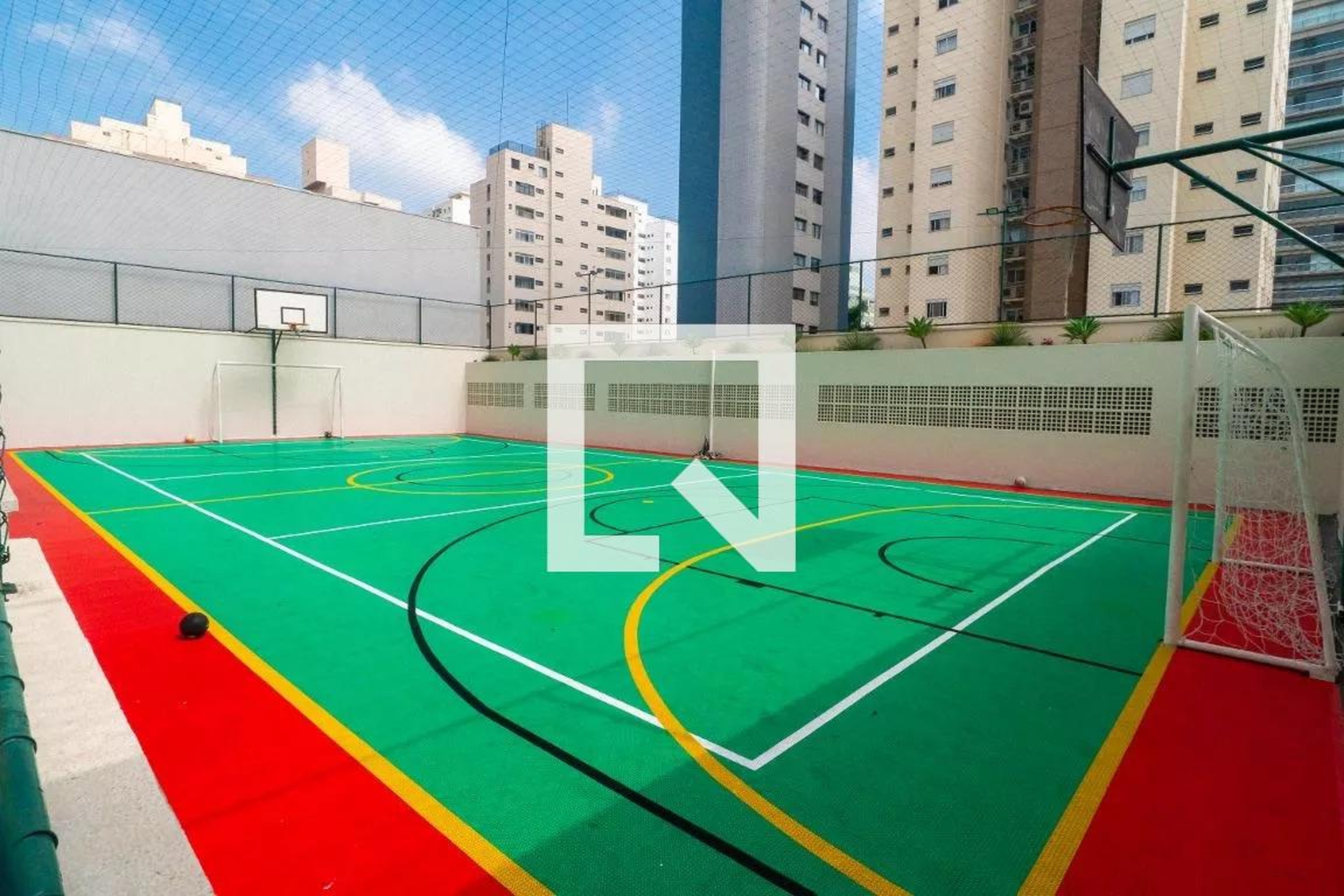 Quadra Esportiva - Edifício Royal Garden