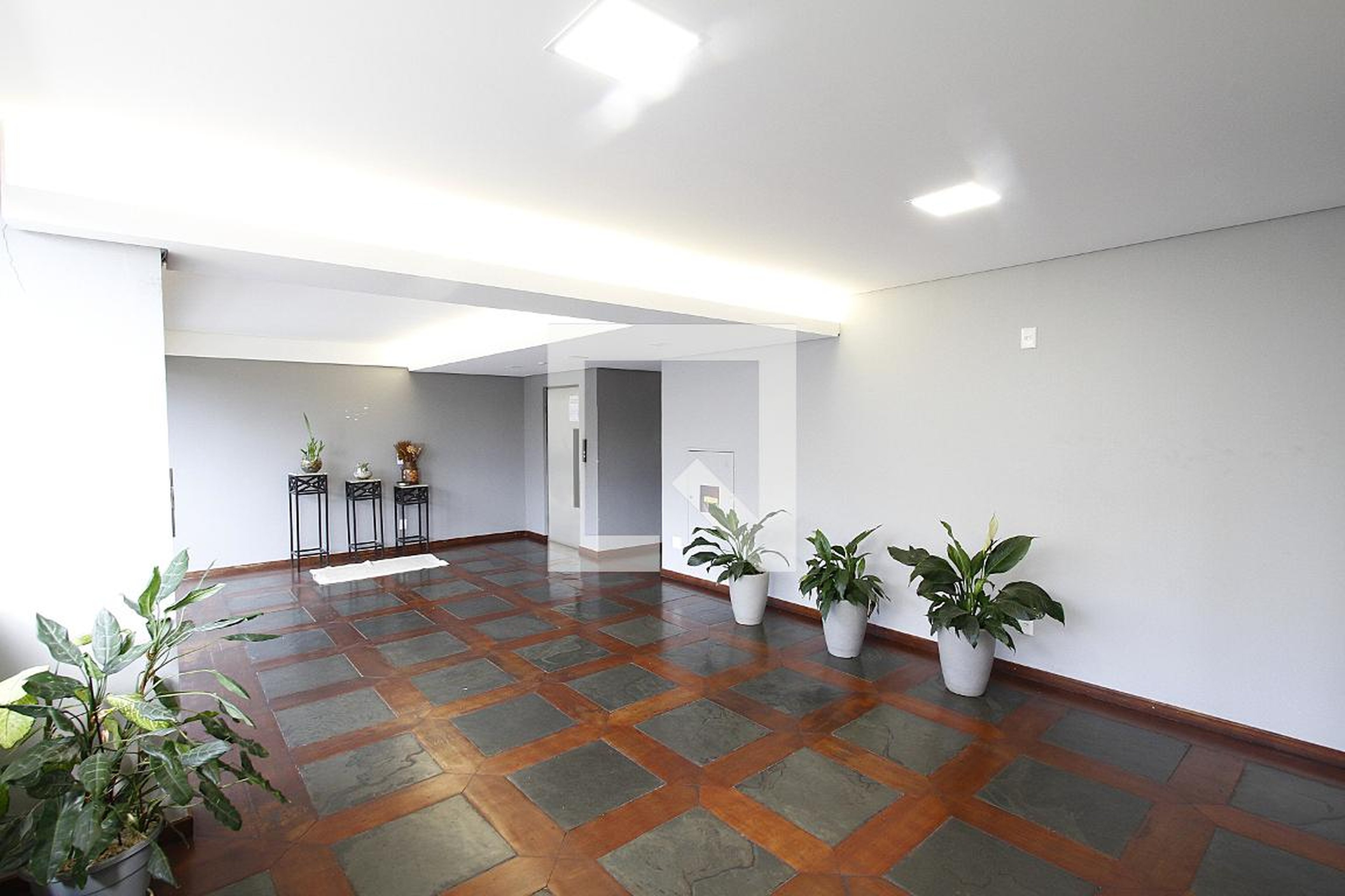 Hall - Real Park