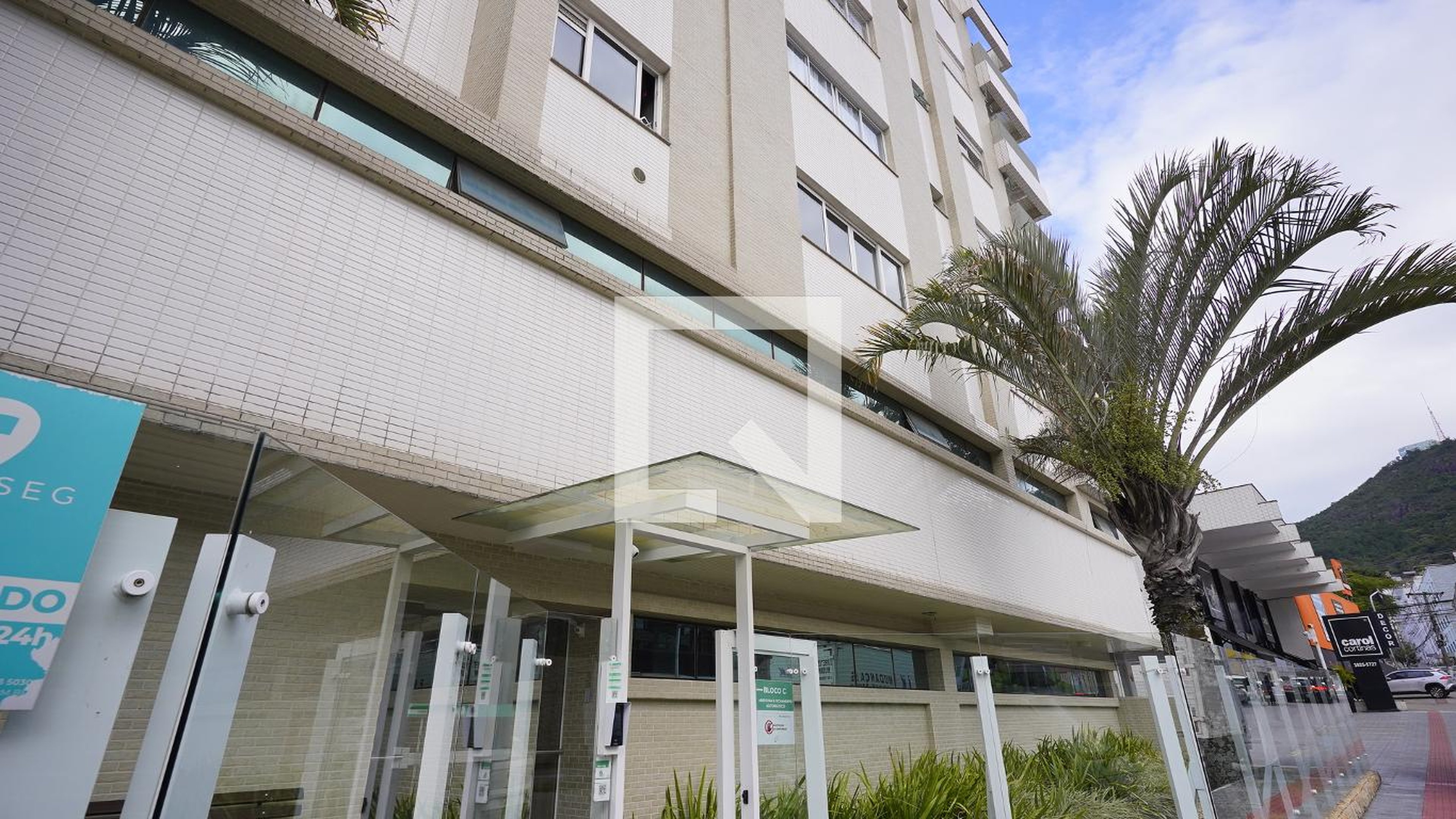 Fachada do Prédio Residencial das Americas